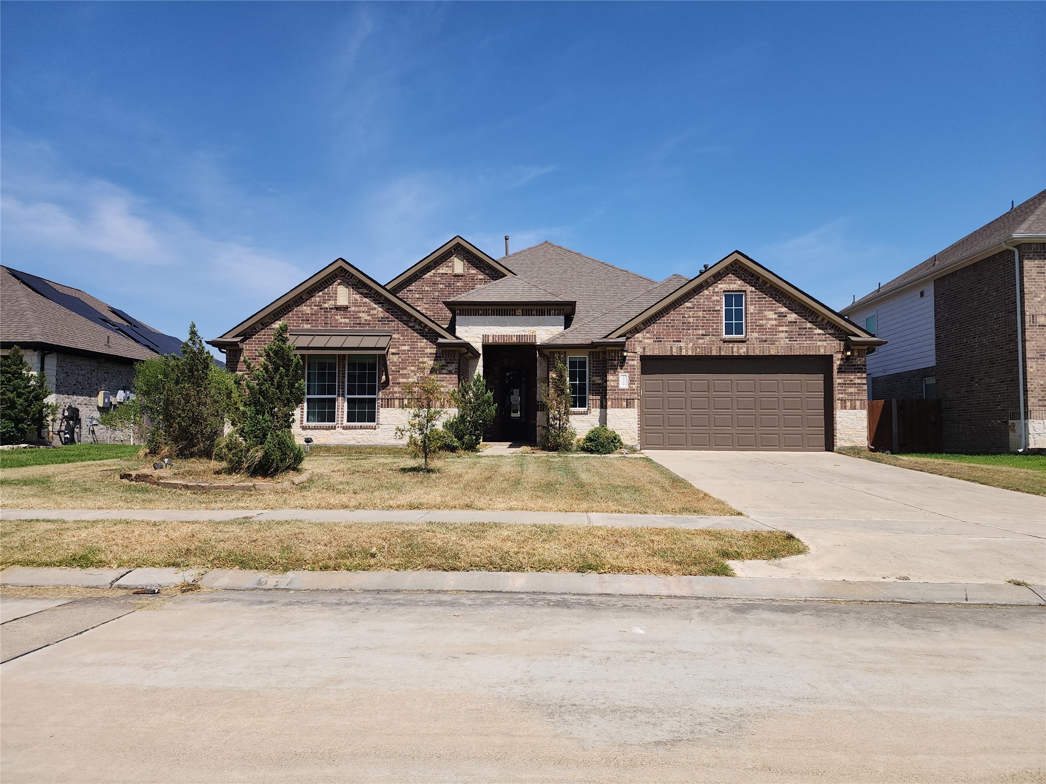 Listing photo 1