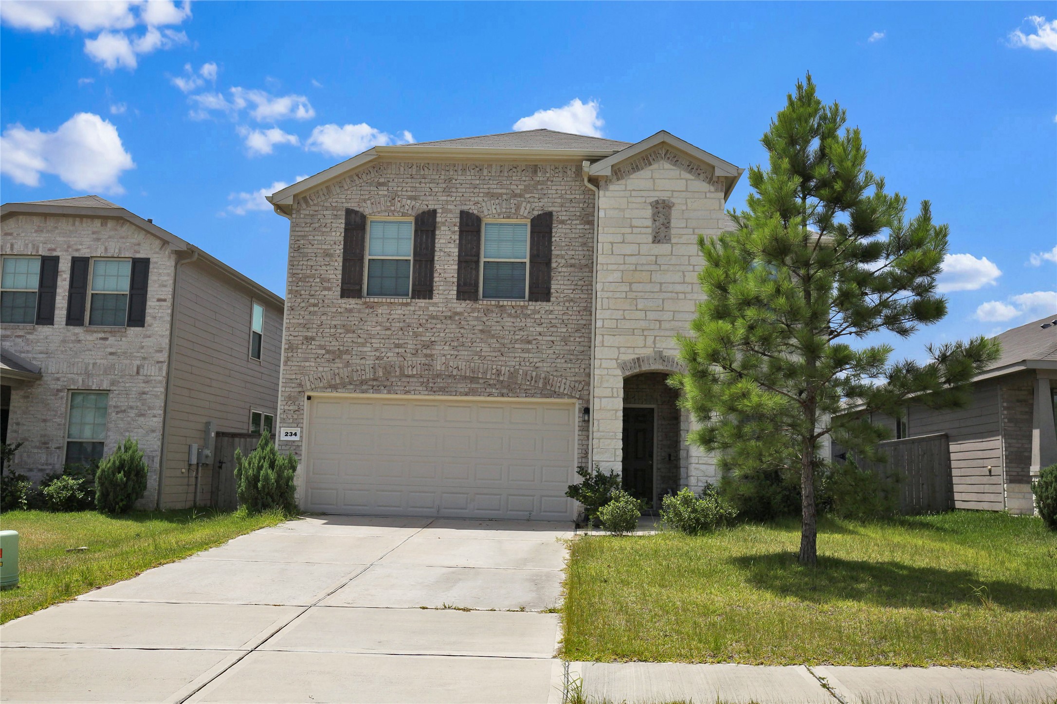 Listing photo 1