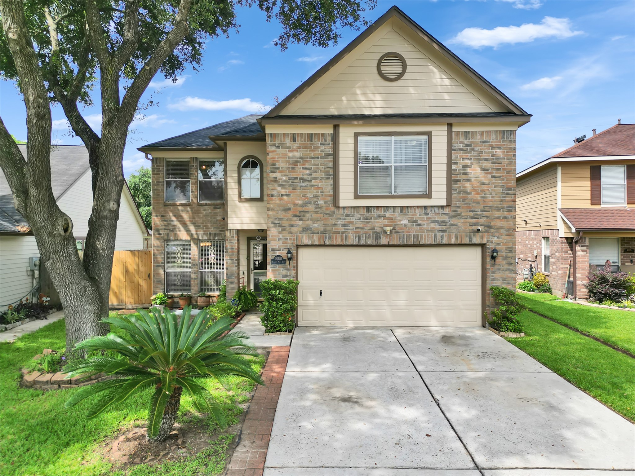 Listing photo 1