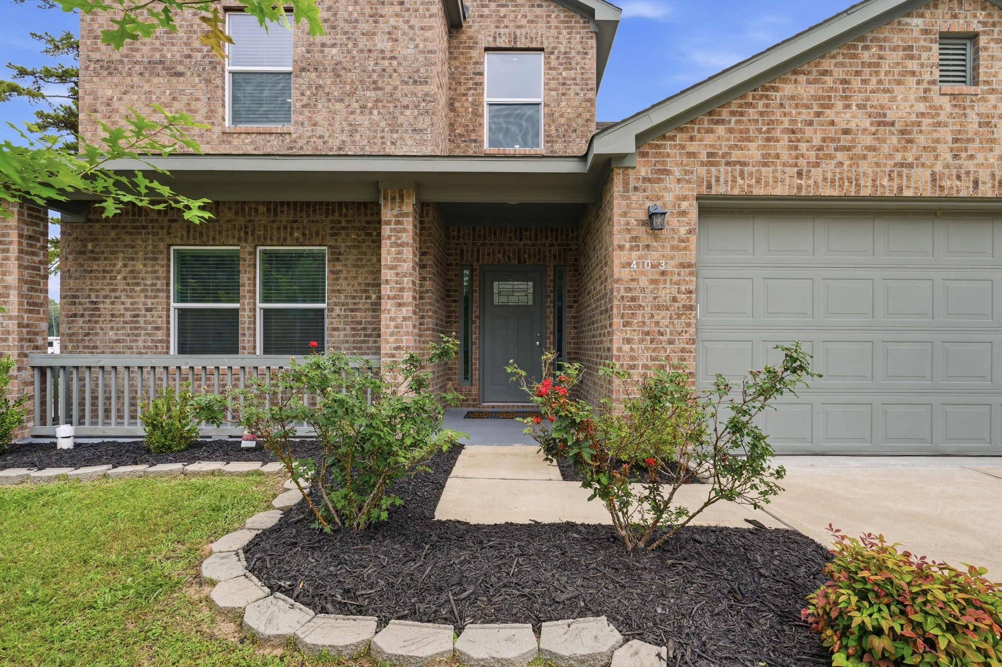 Listing photo 1