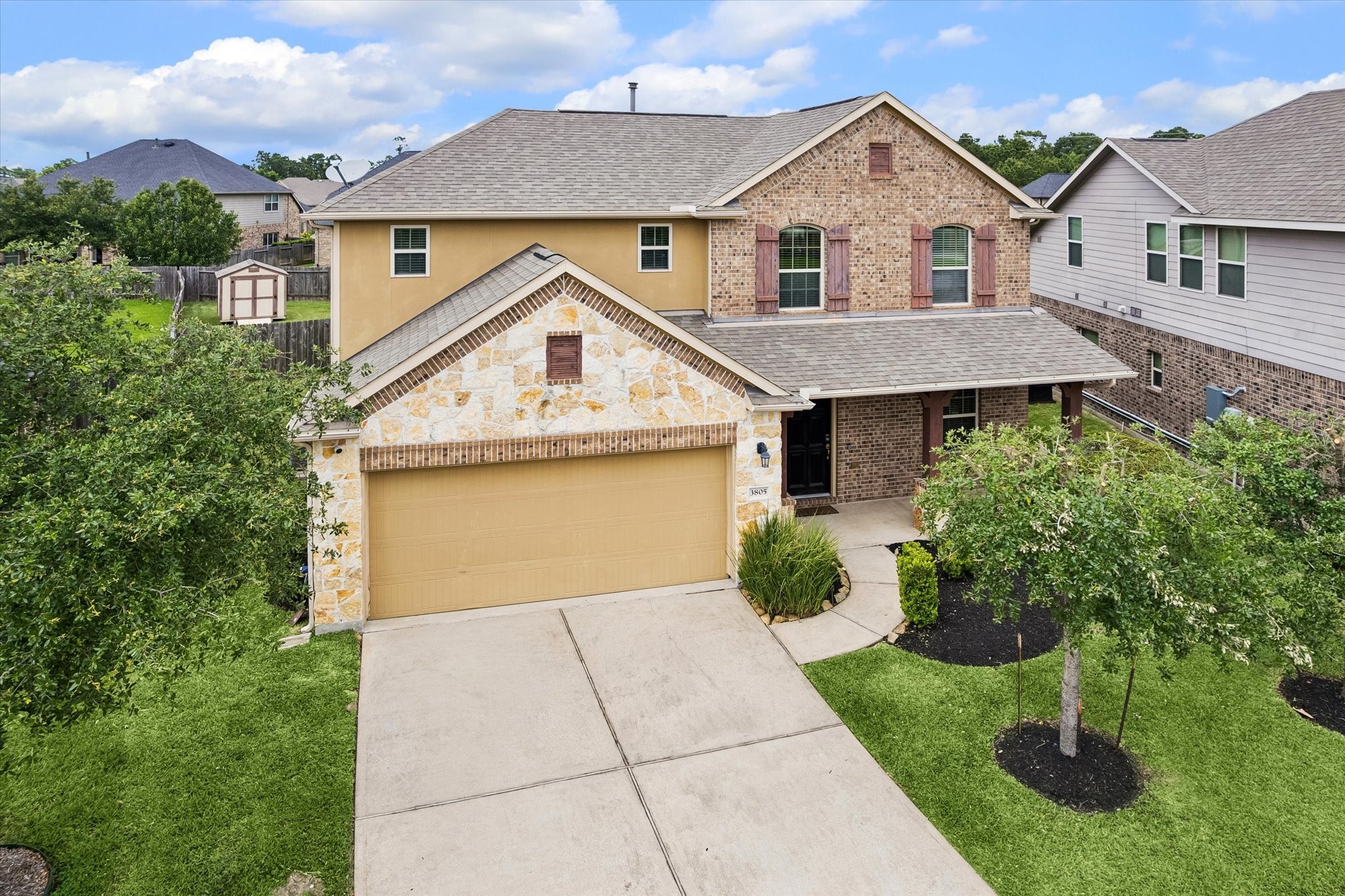 Listing photo 1