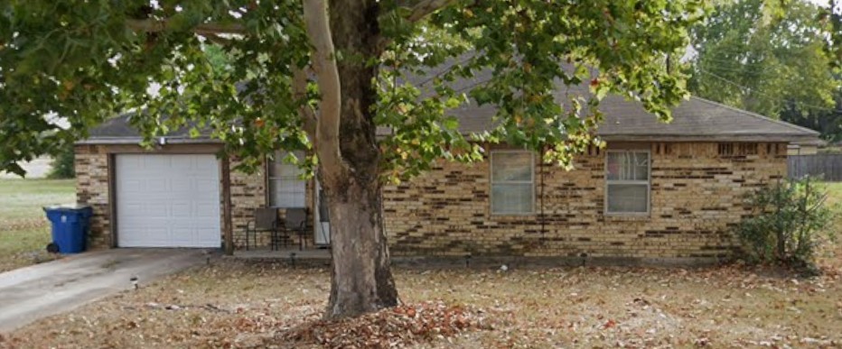 Listing photo 1