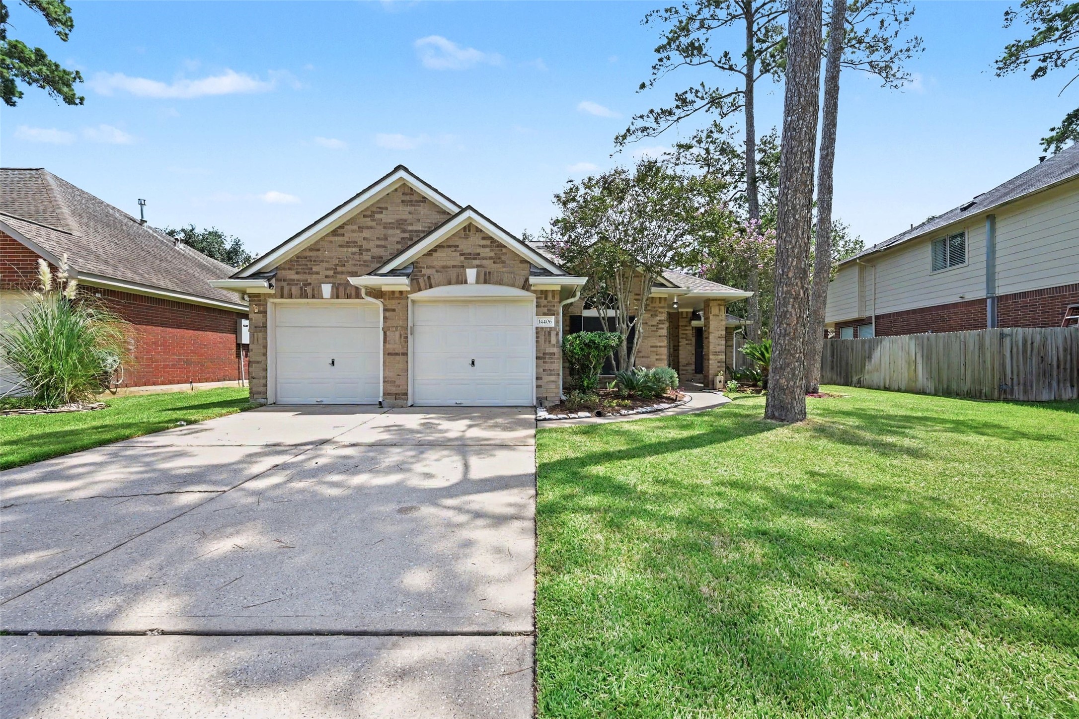 Listing photo 1