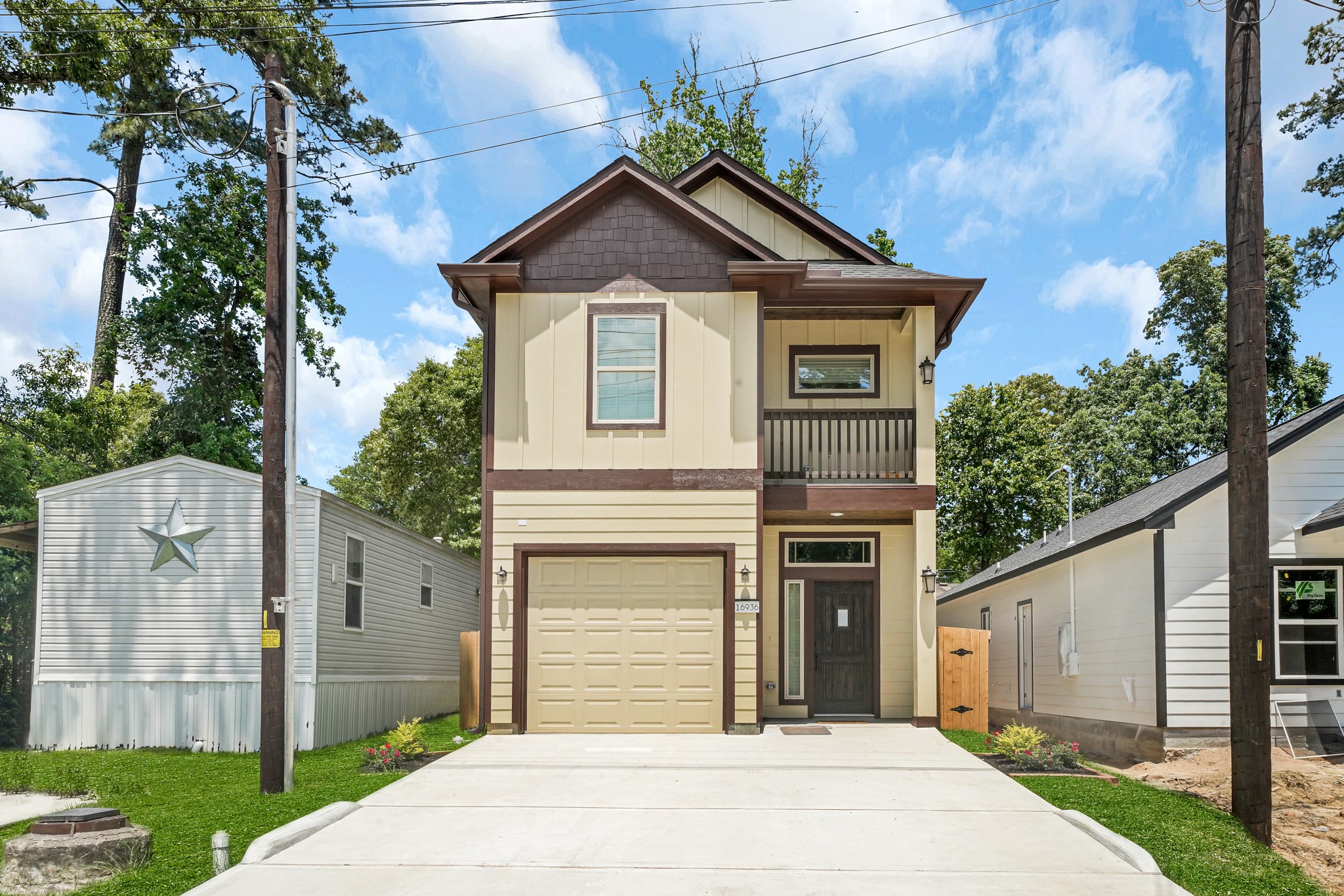 Listing photo 1