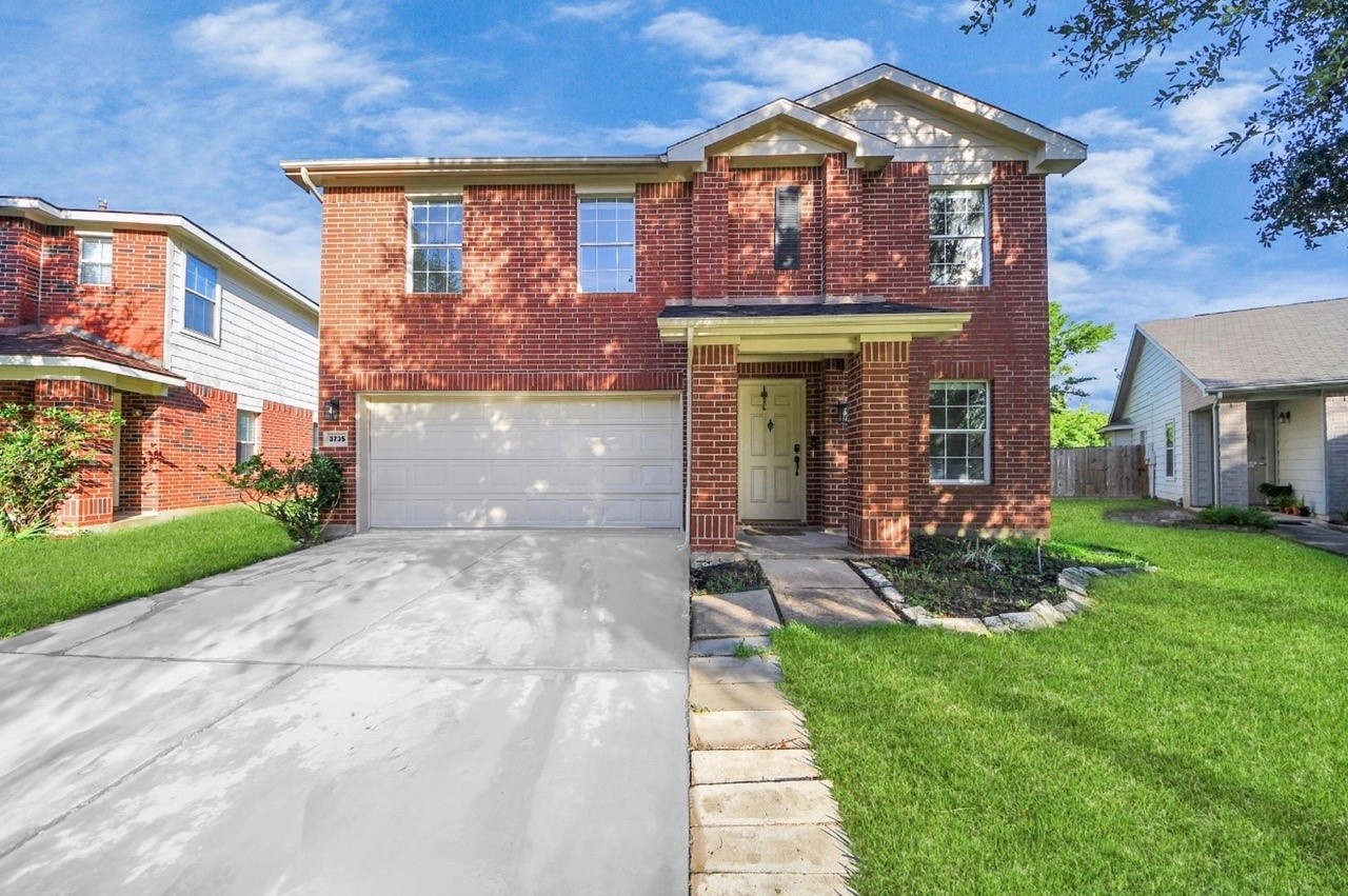 Listing photo 1