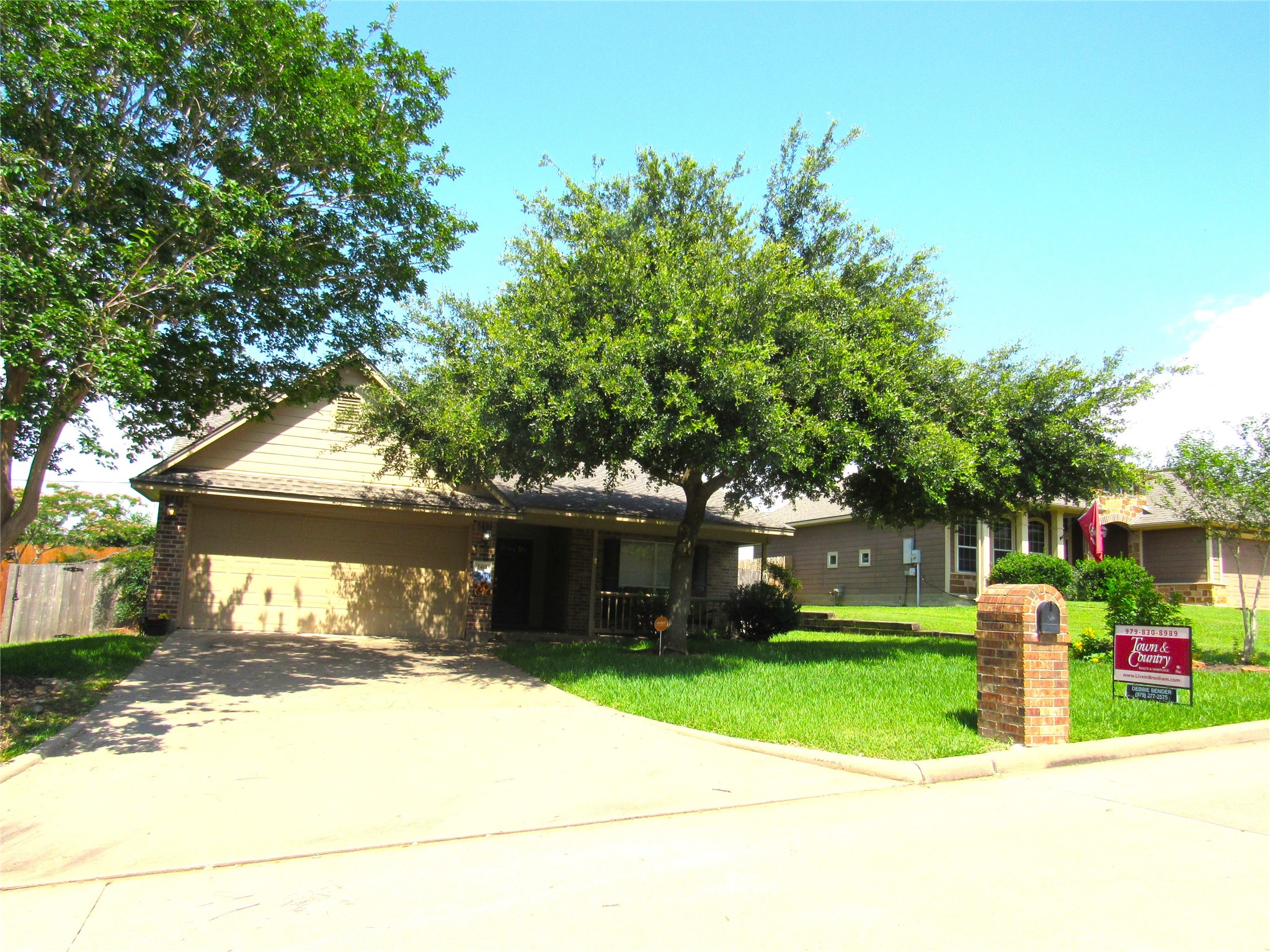 Listing photo 4