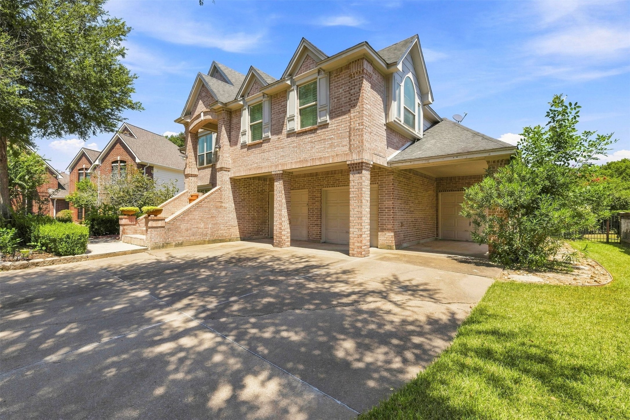 Listing photo 4