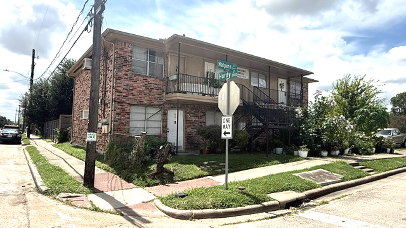 Listing photo 4