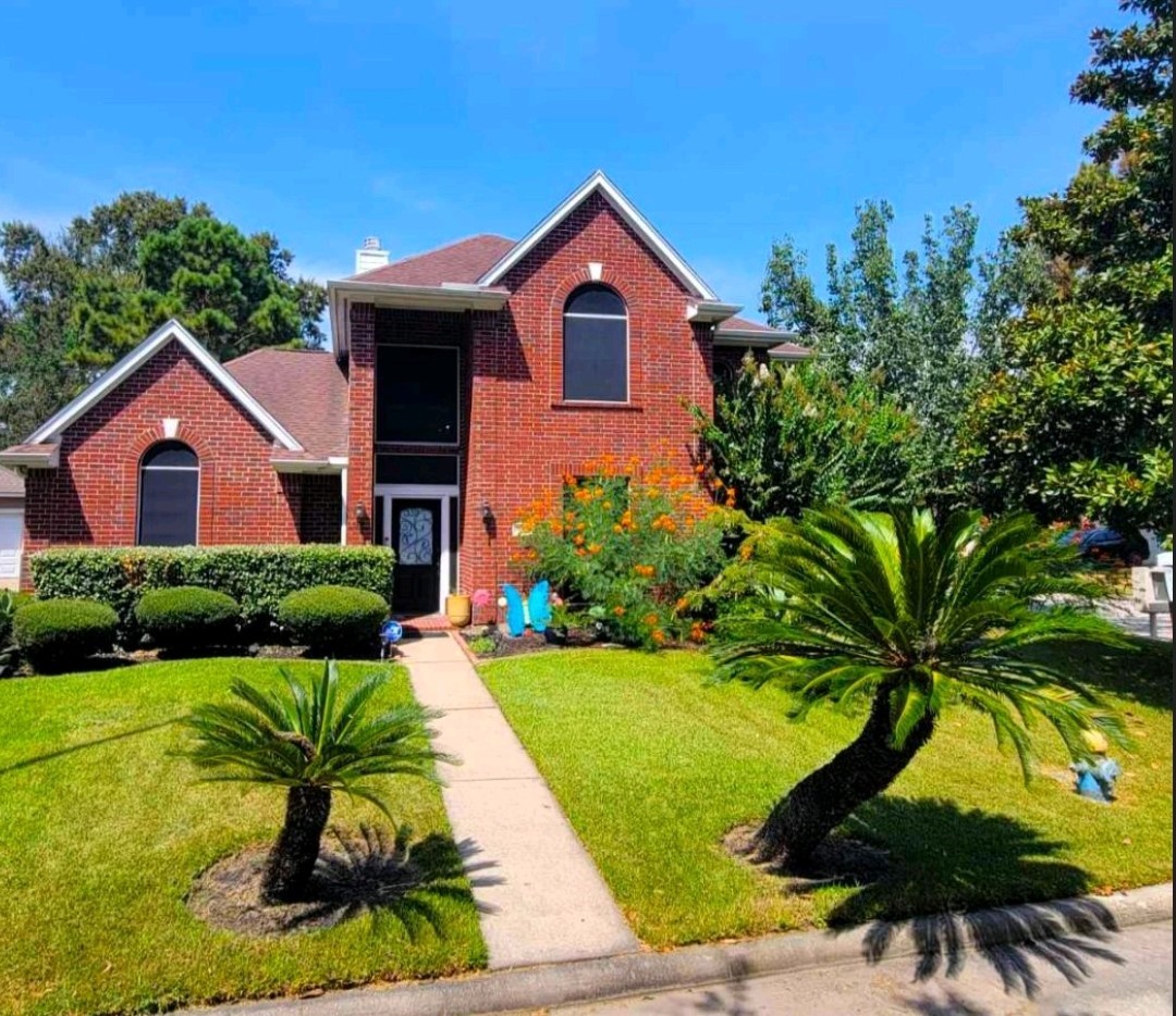 Listing photo 1