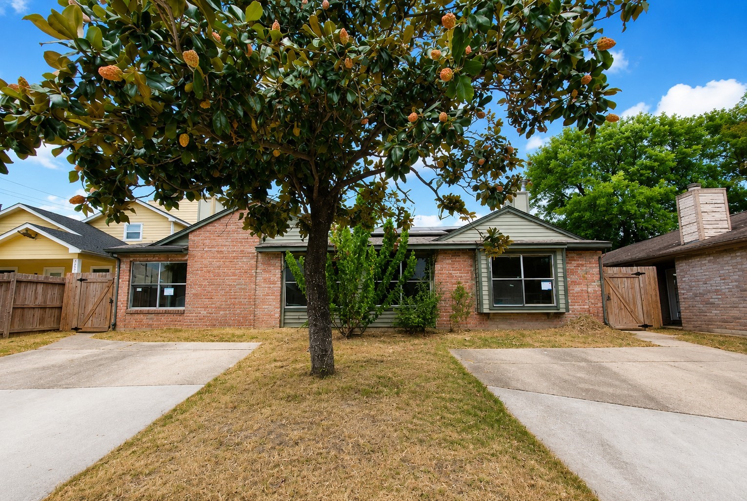 Listing photo 1
