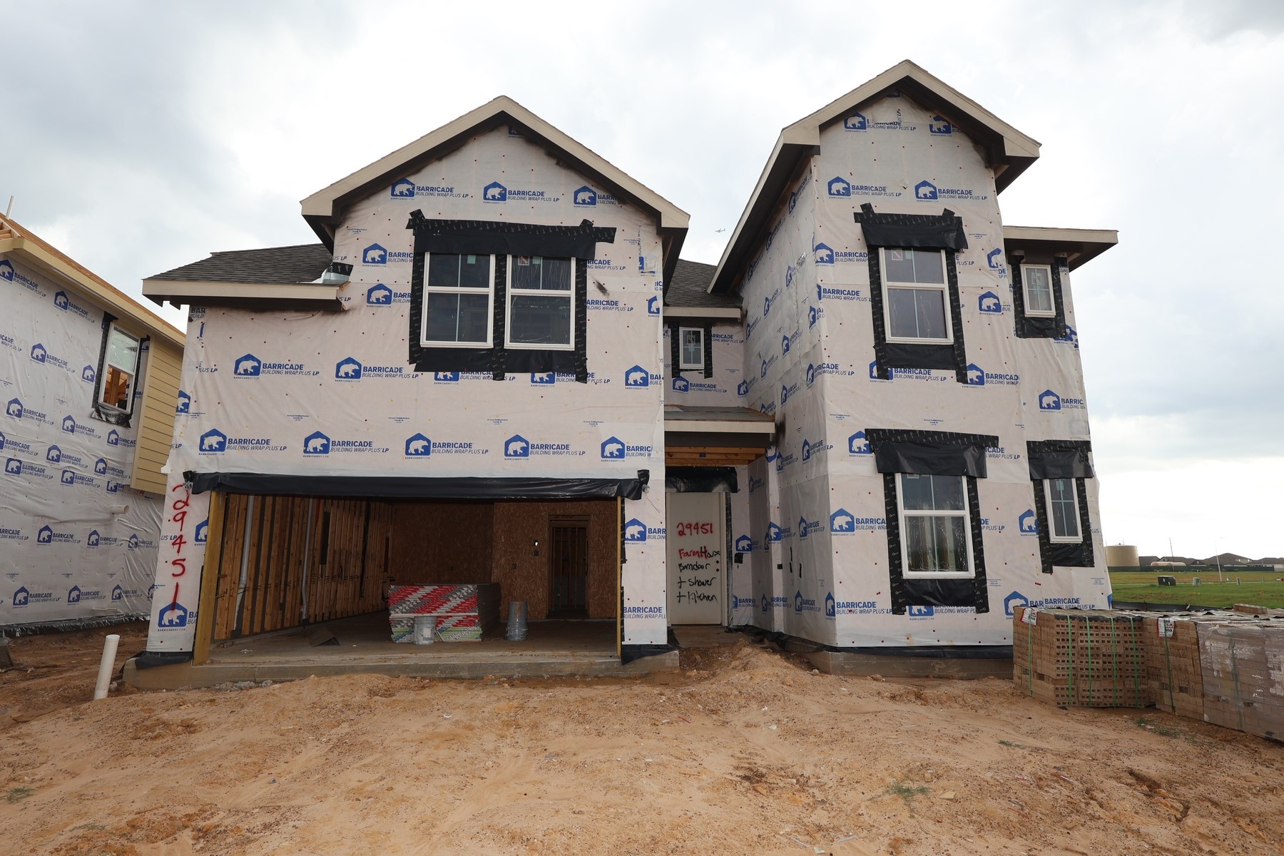 Listing photo 3