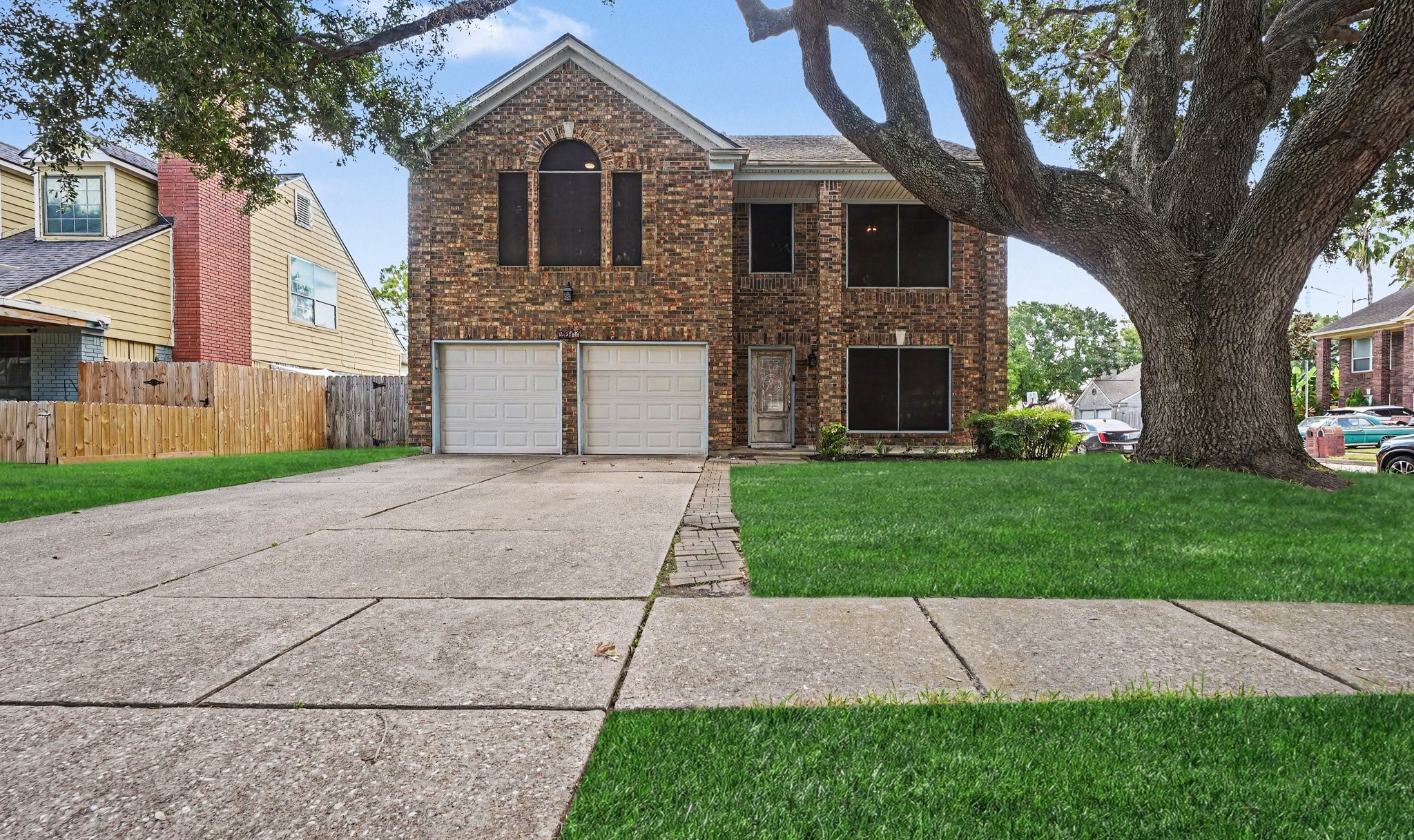 Listing photo 1