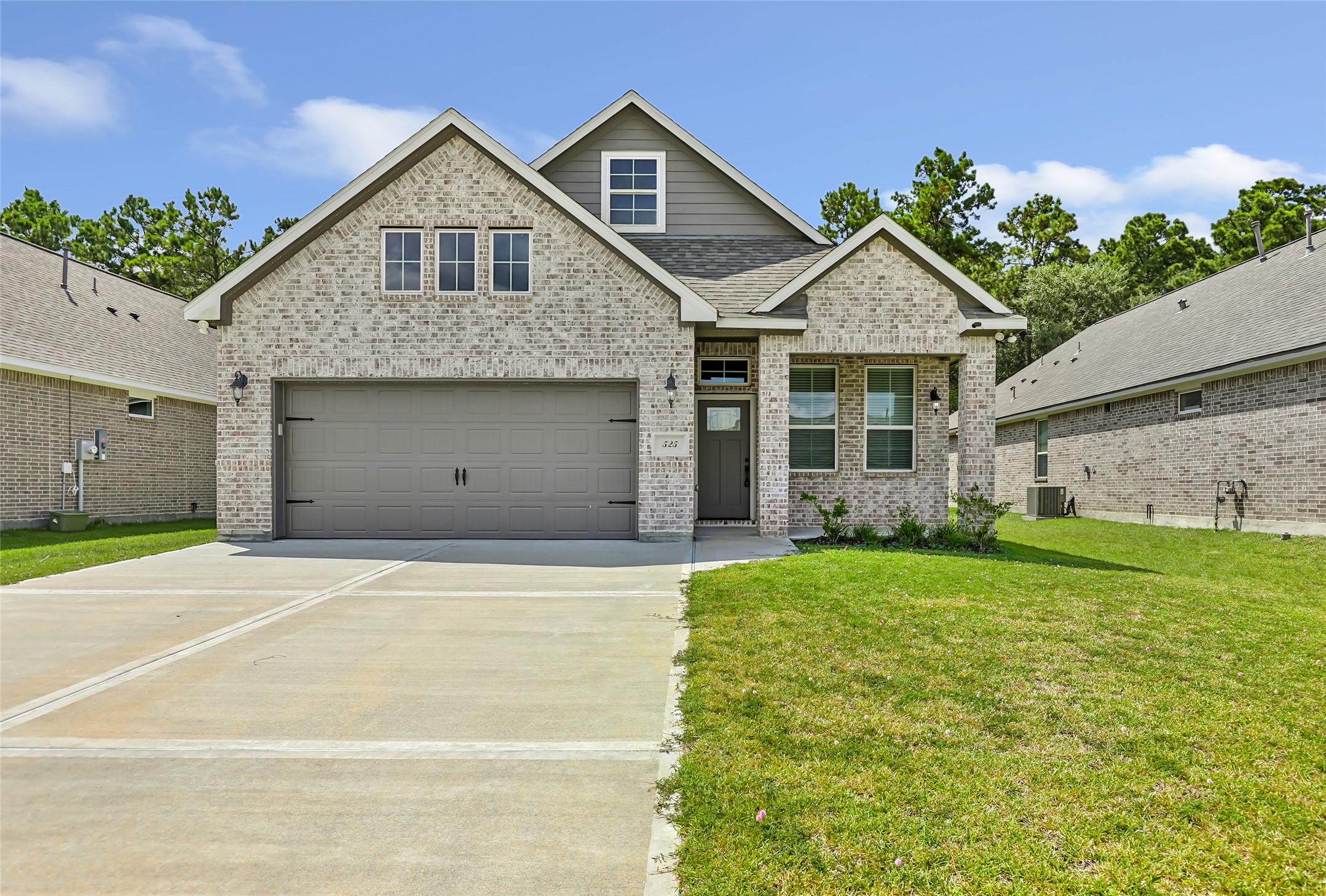 Listing photo 1