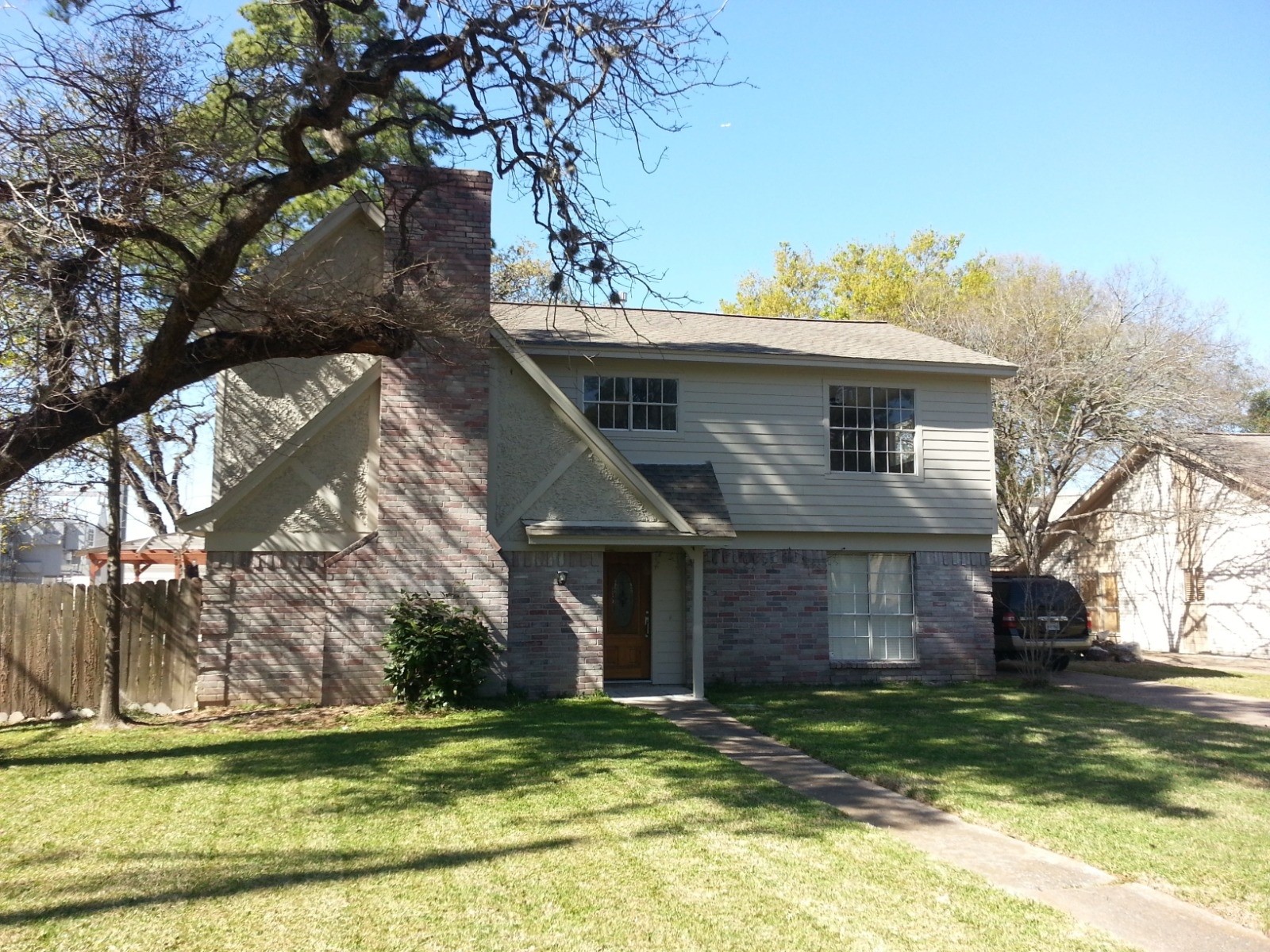 Listing photo 1
