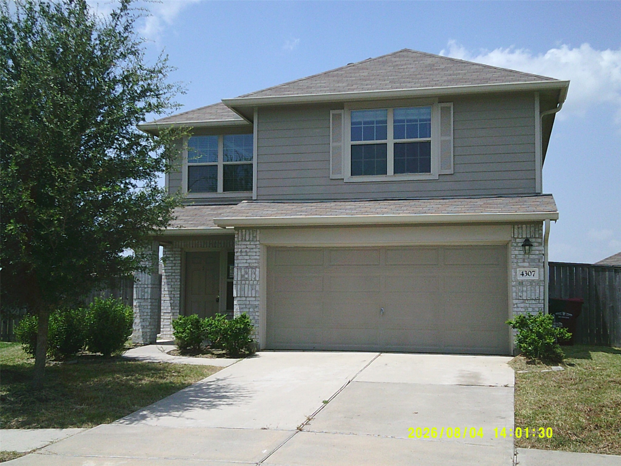 Listing photo 1