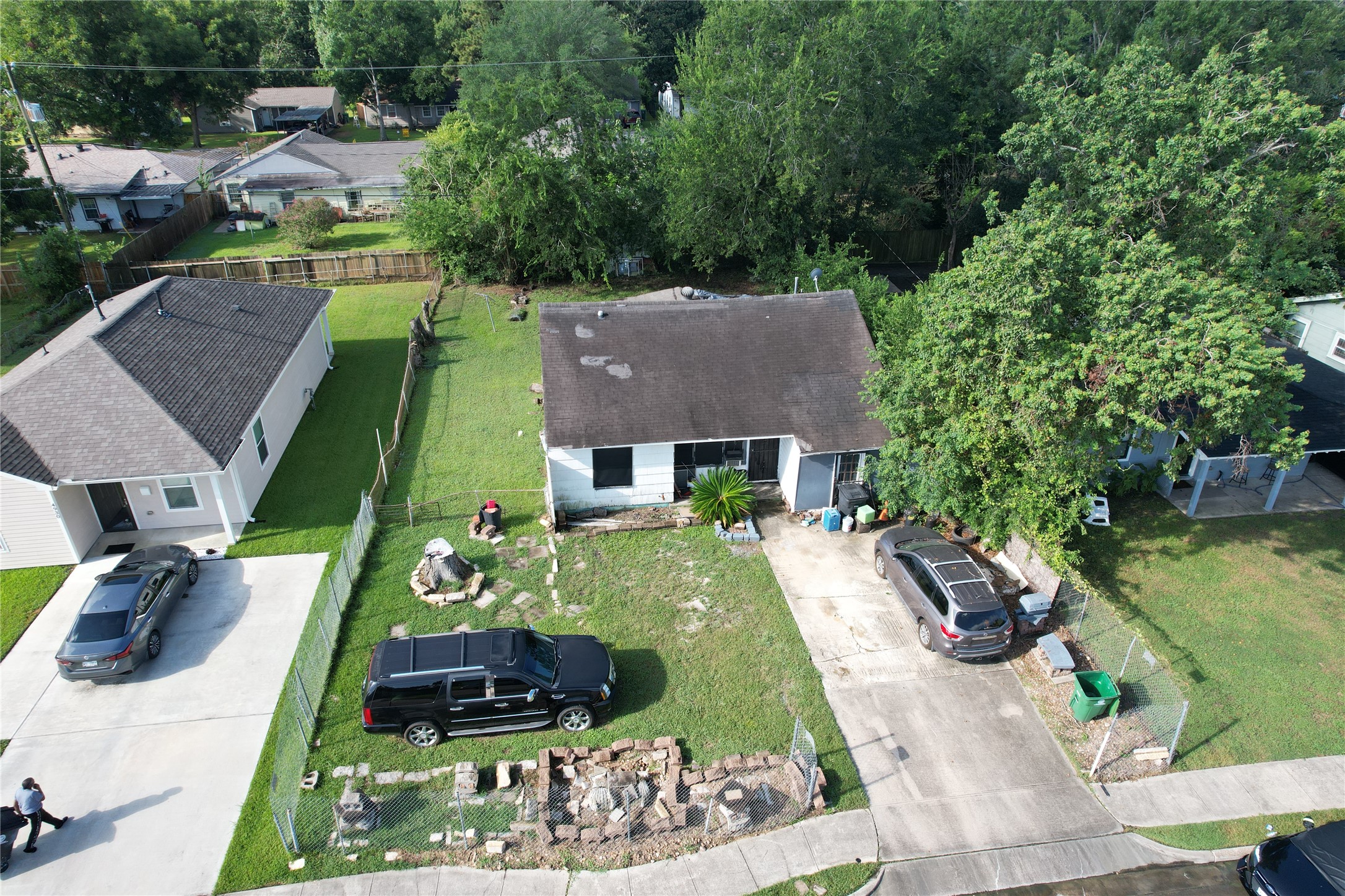 Listing photo 4