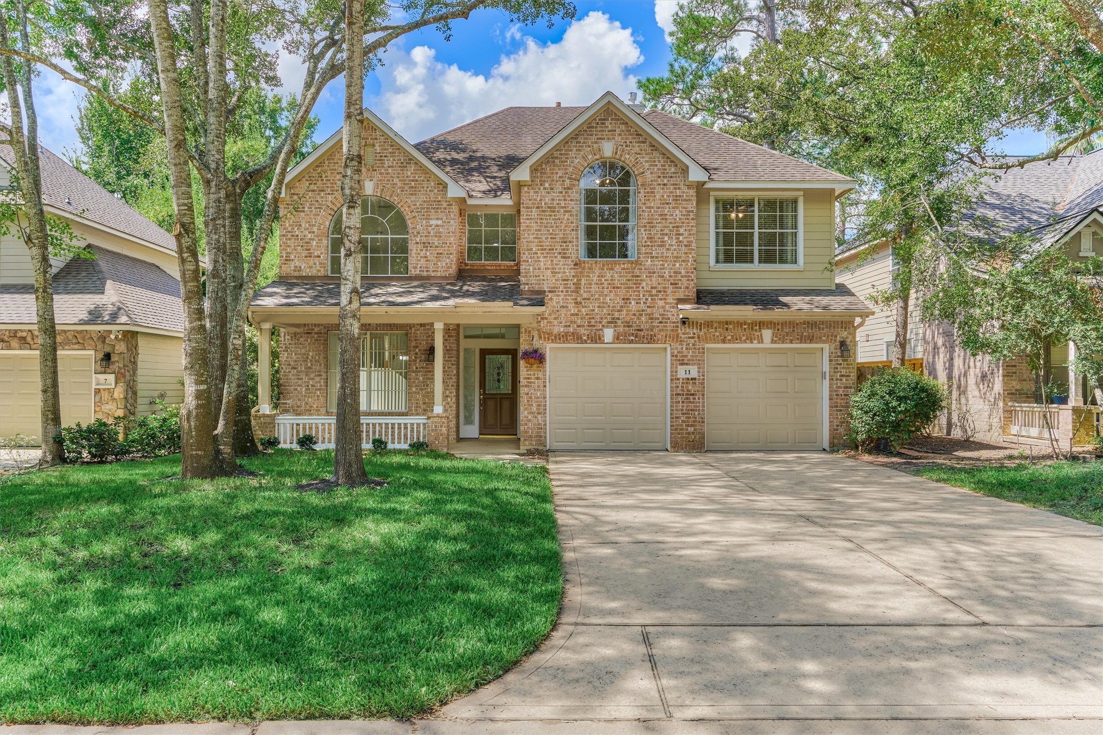 Listing photo 1