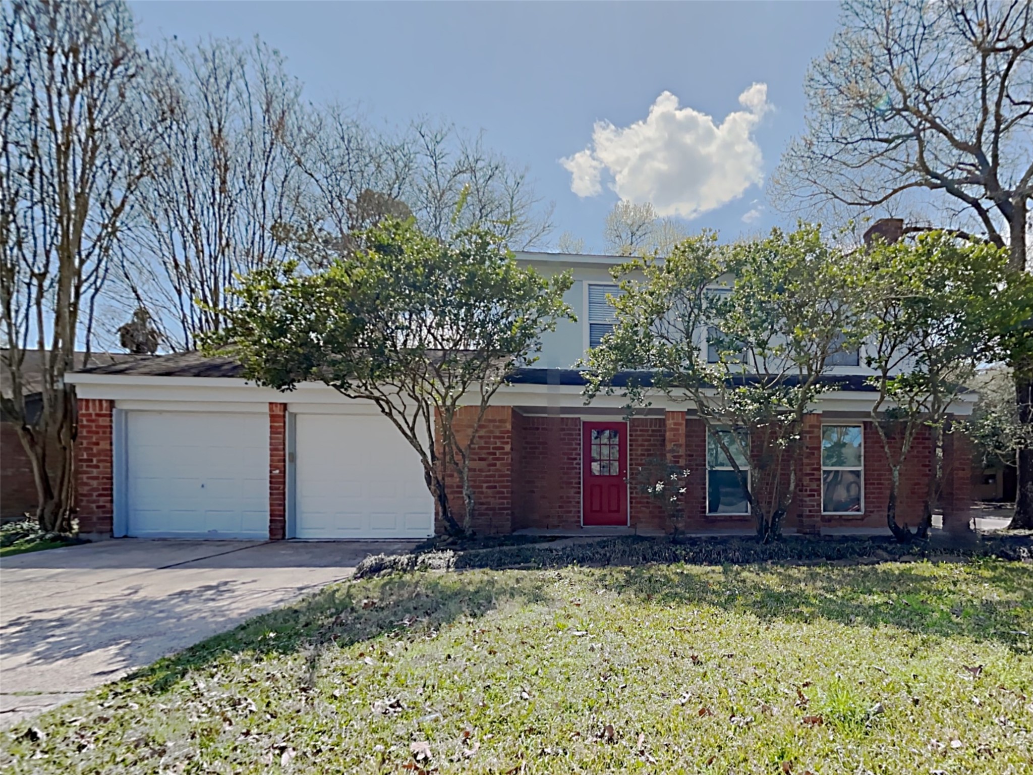 Listing photo 1
