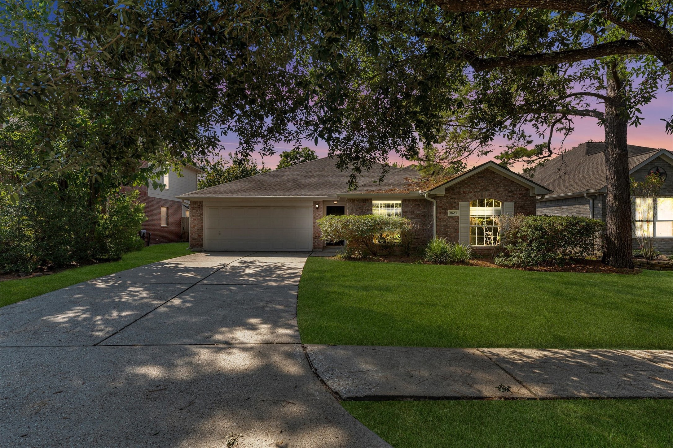 Listing photo 1
