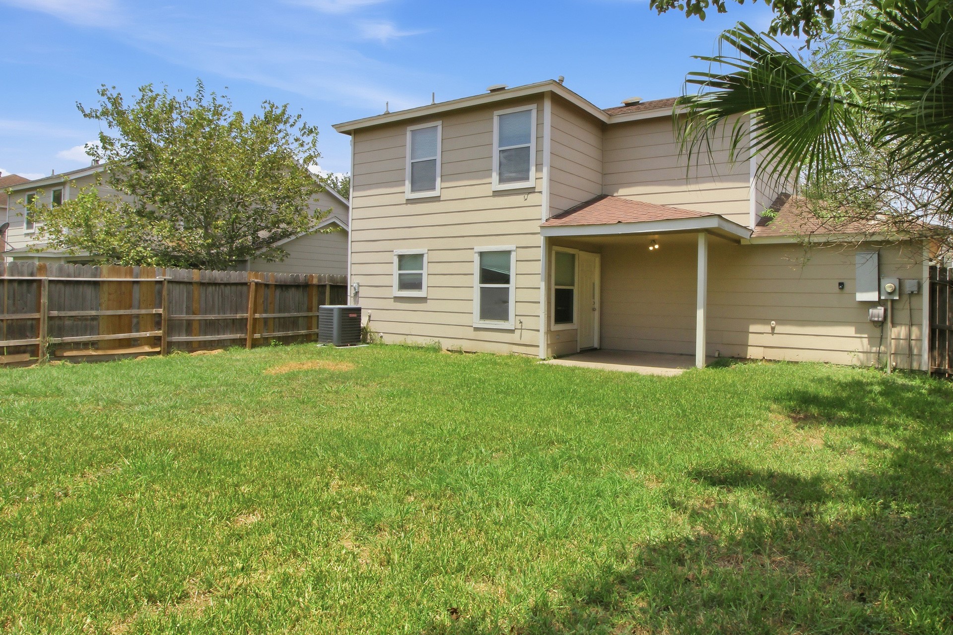 Listing photo 4