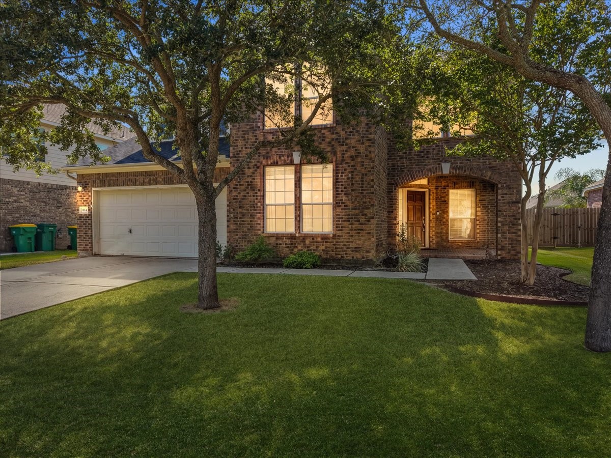 Listing photo 1
