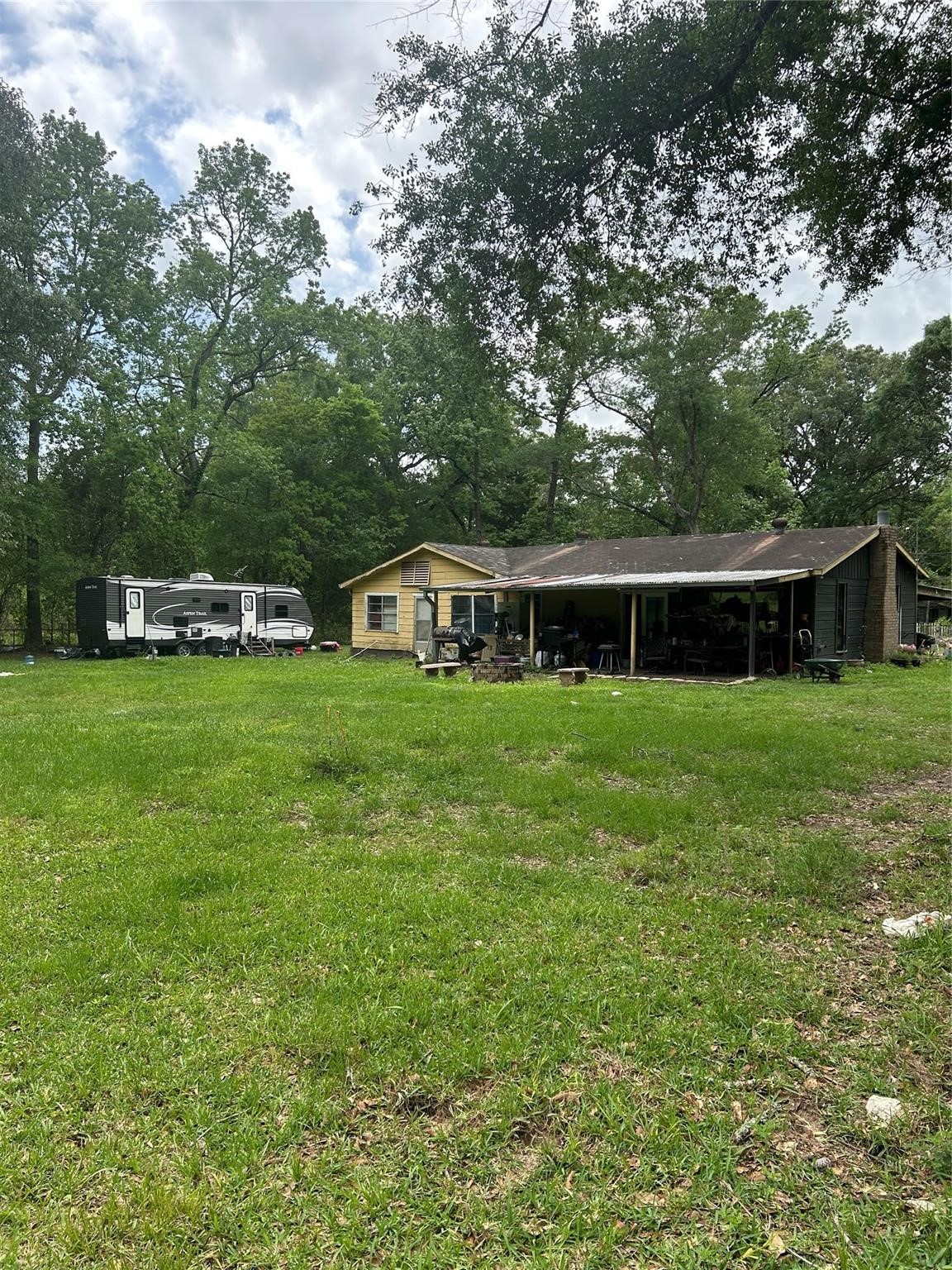 Listing photo 4