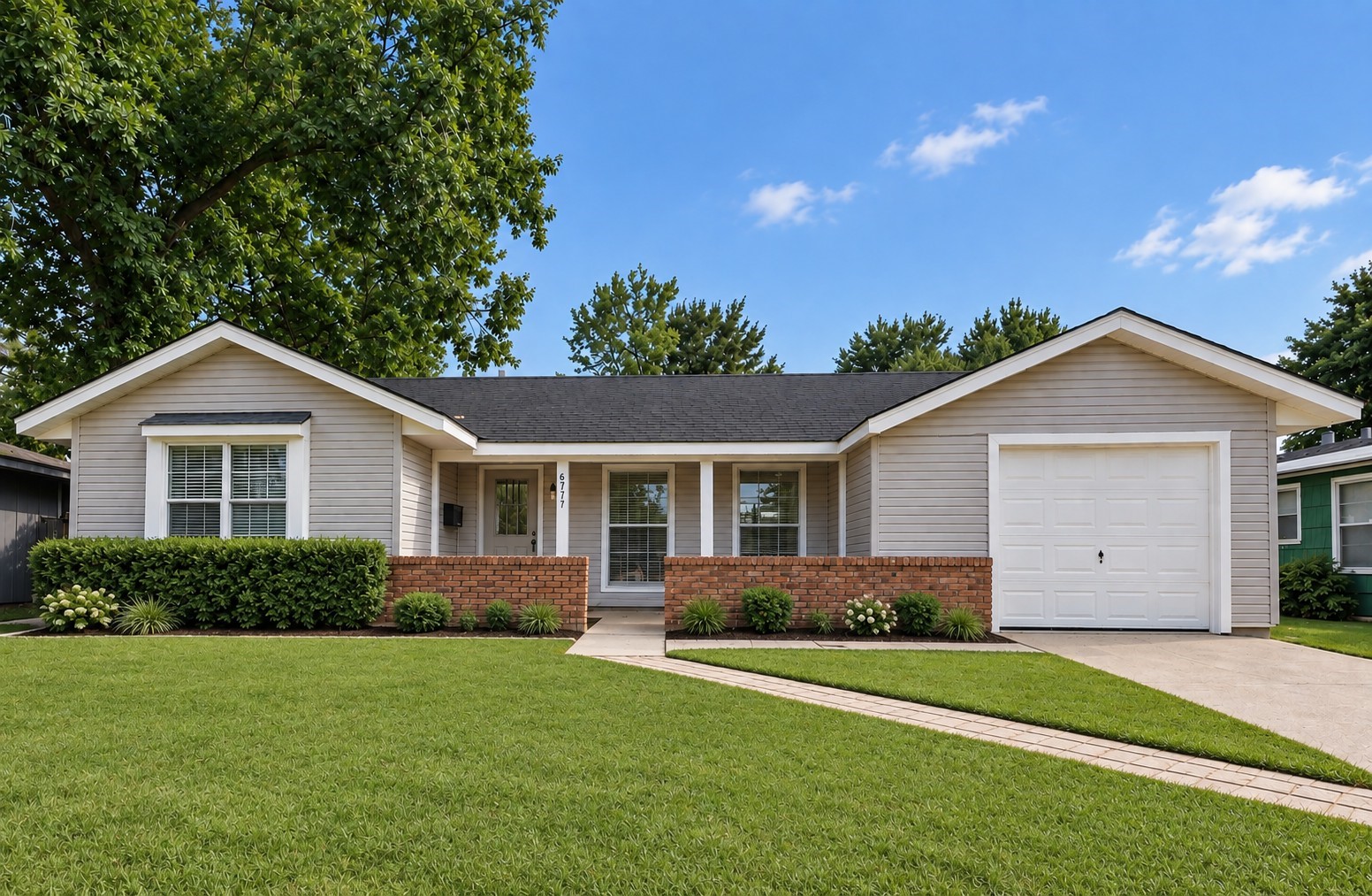 Listing photo 1