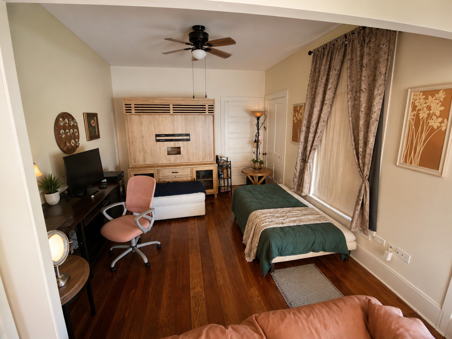 Listing photo 4
