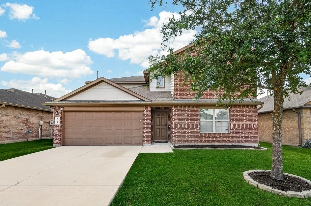 Listing photo 1