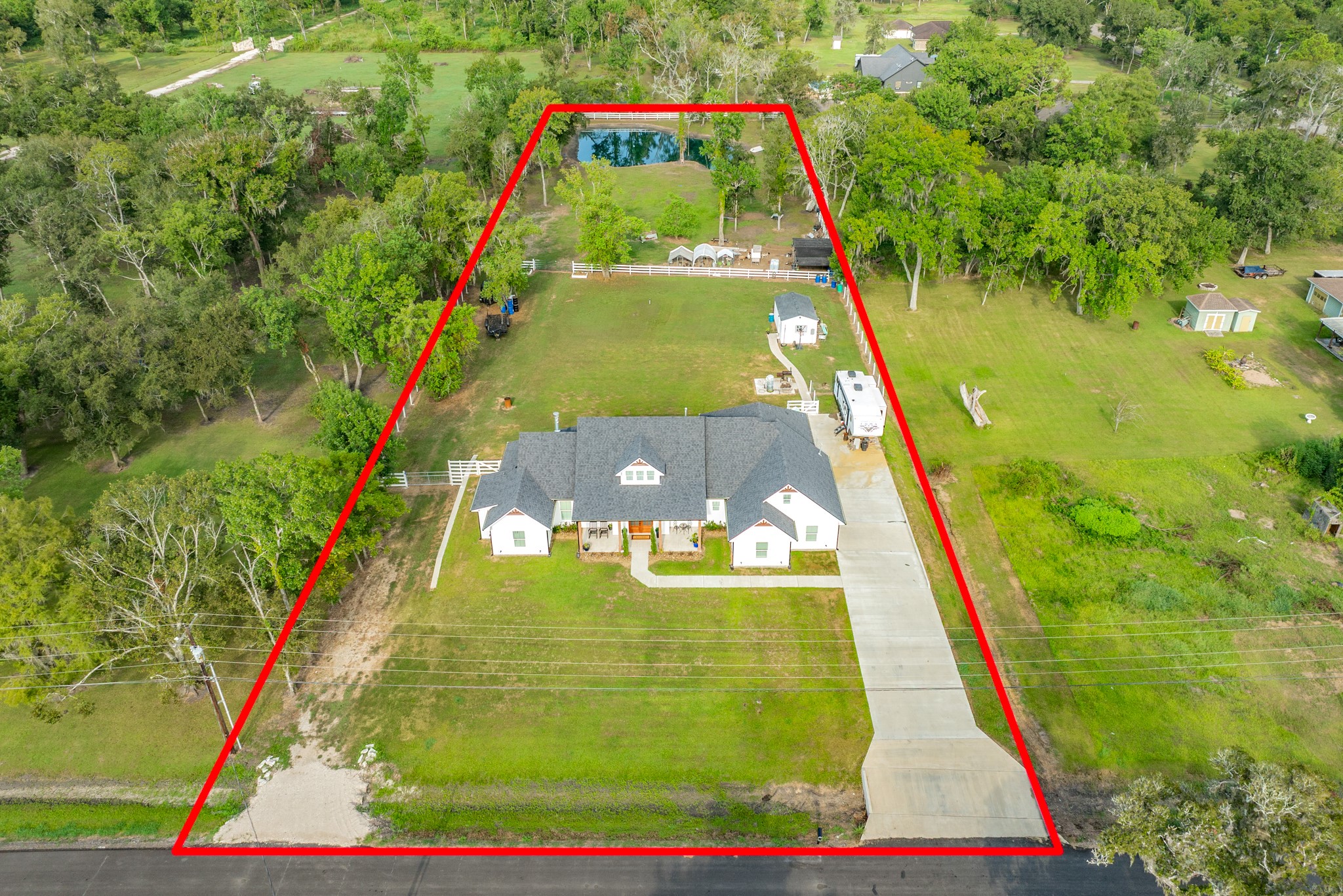 Listing photo 5