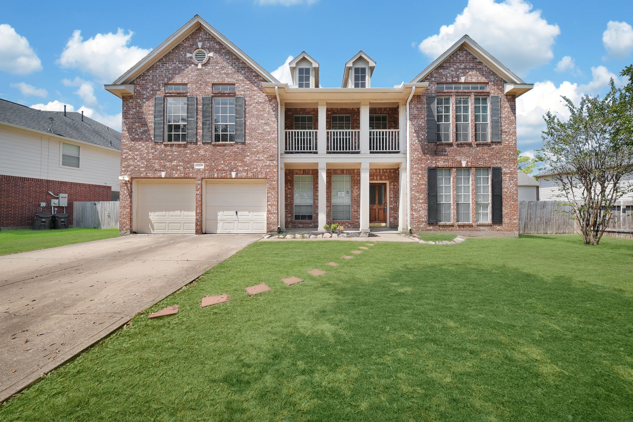 Listing photo 1
