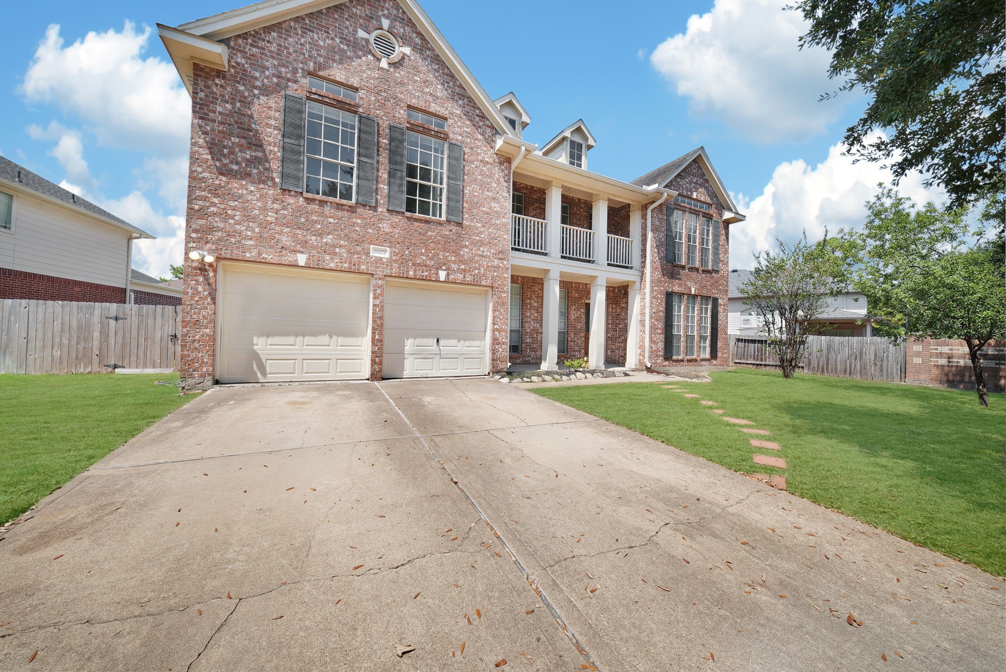 Listing photo 1