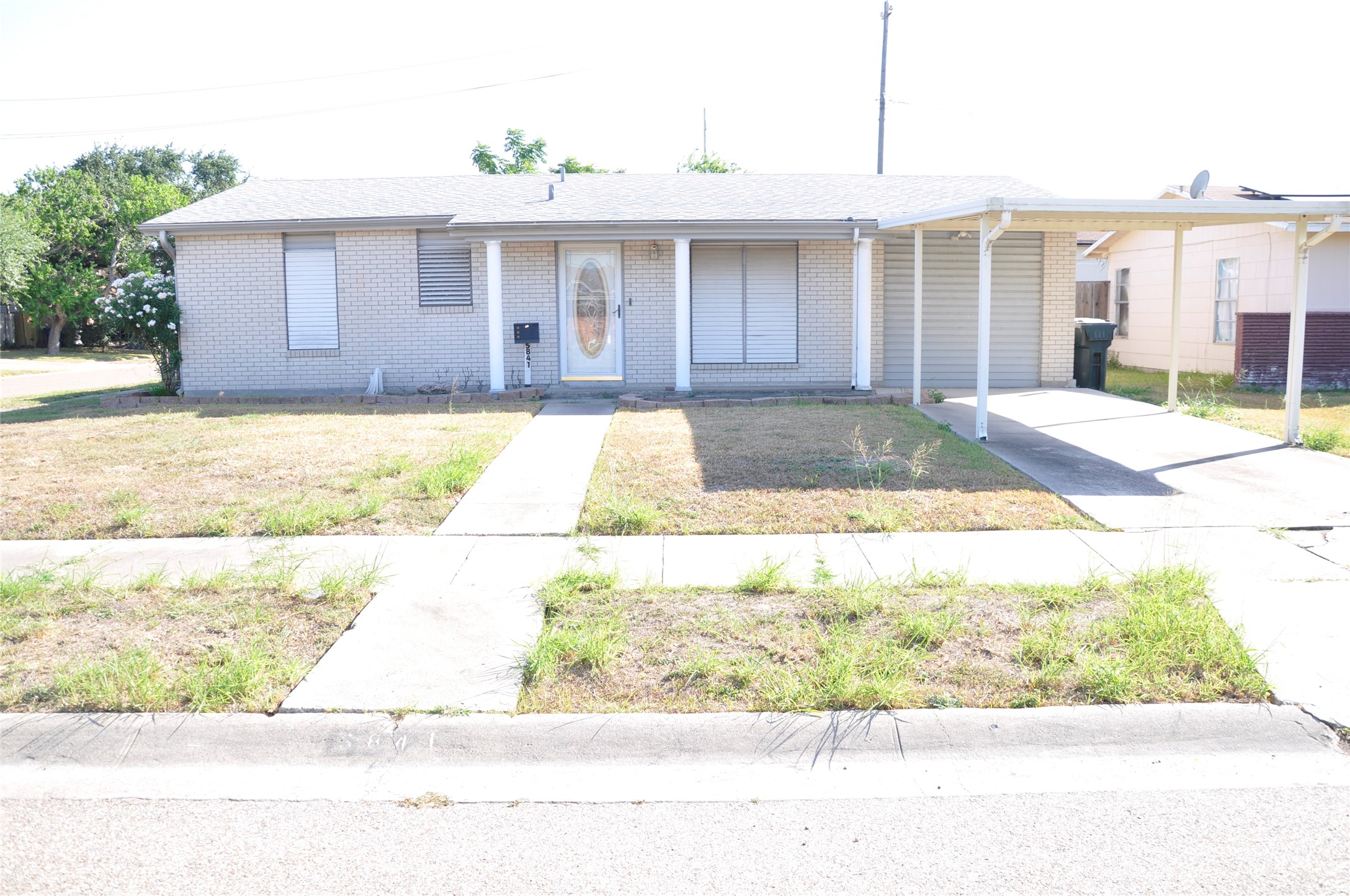 Listing photo 1
