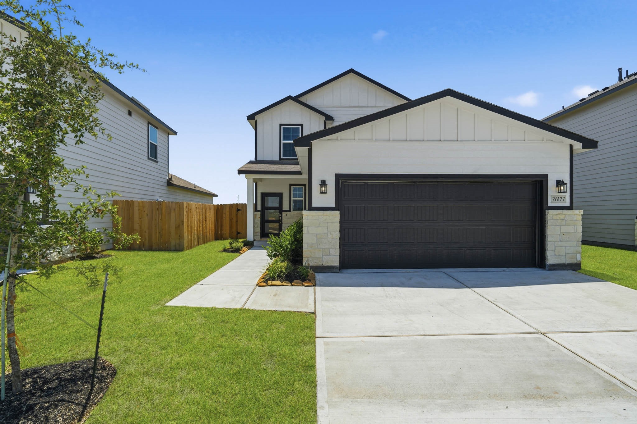 Listing photo 1