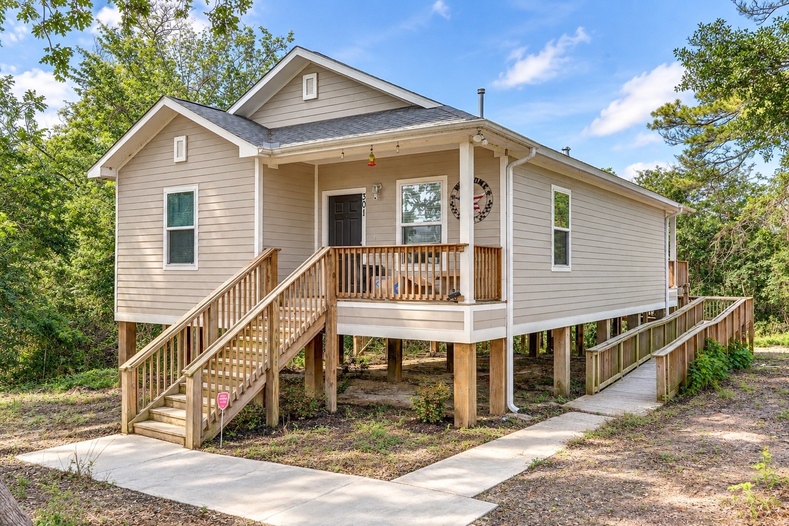 Listing photo 1