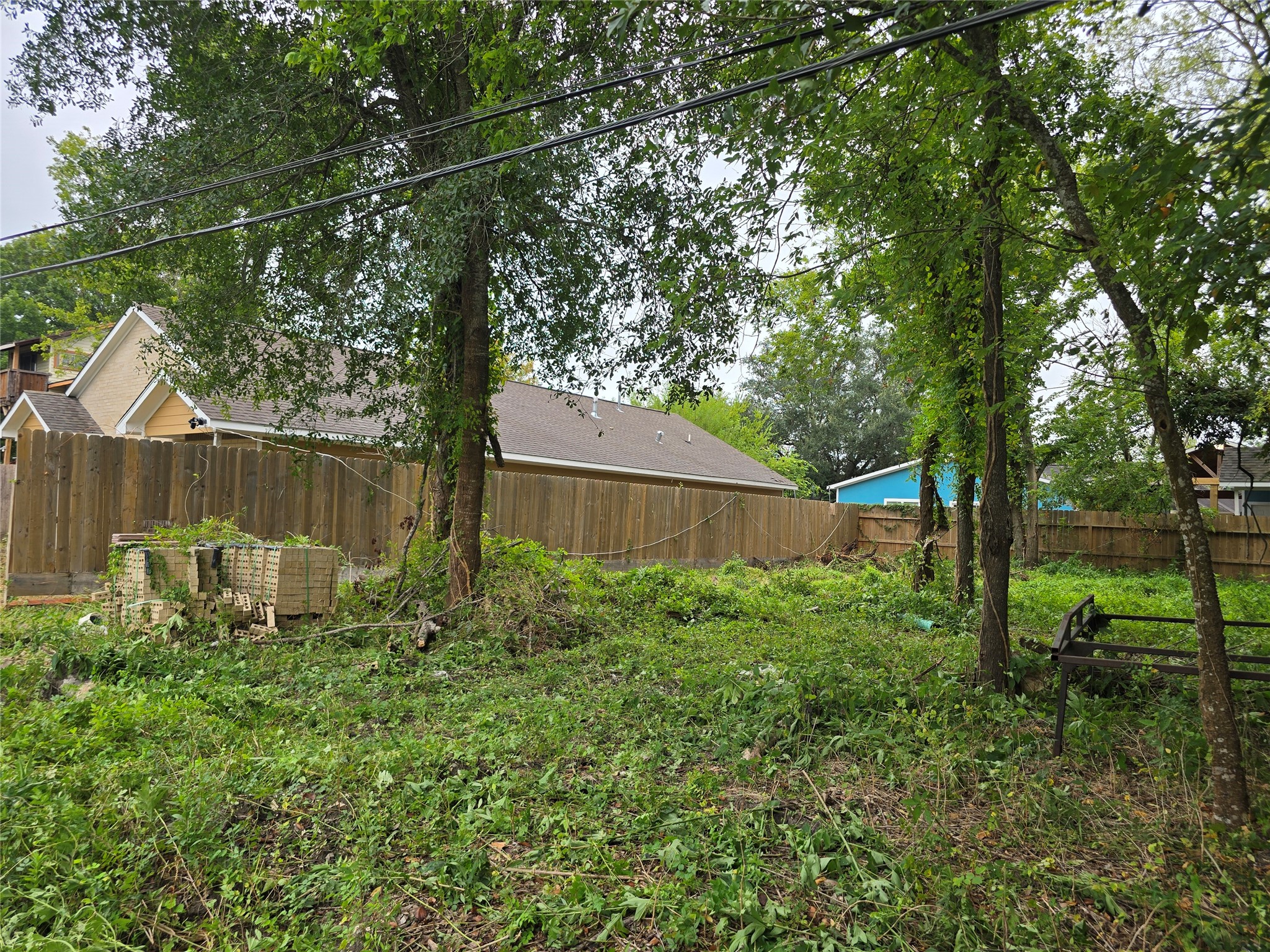 Listing photo 5