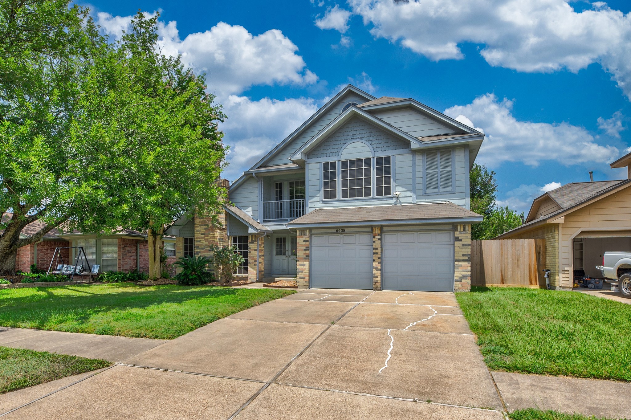 Listing photo 2