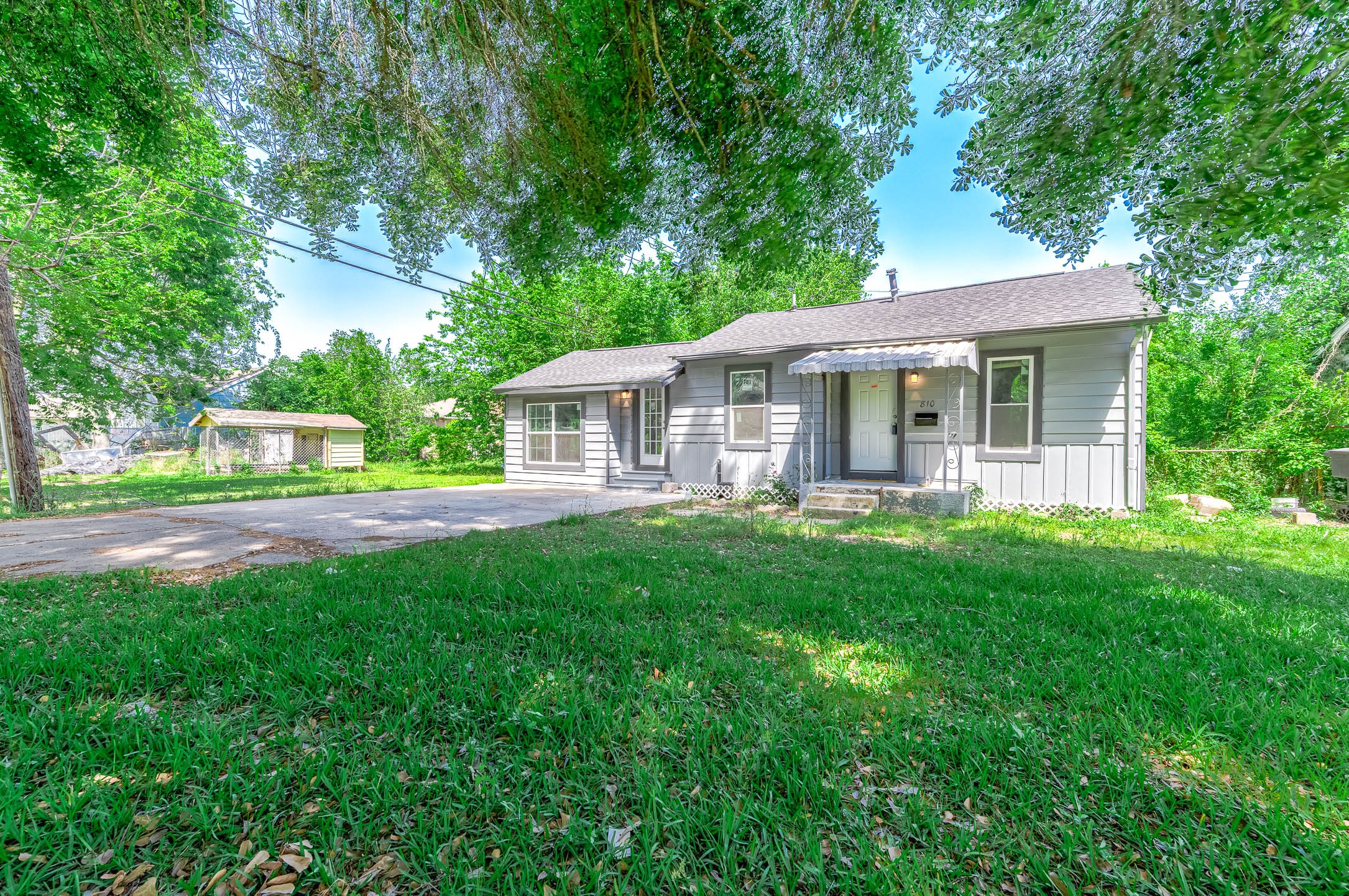 Listing photo 1