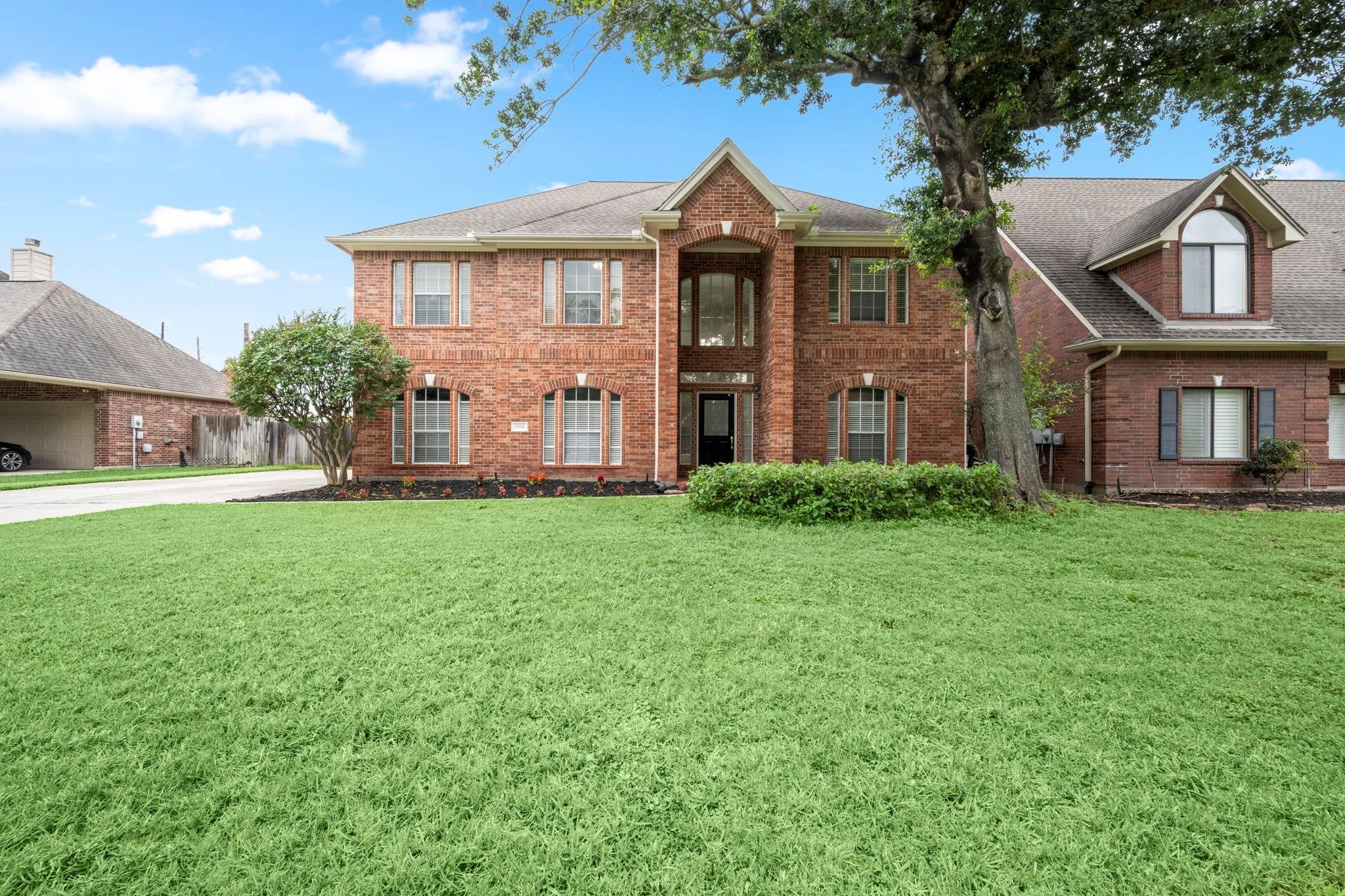 Listing photo 1