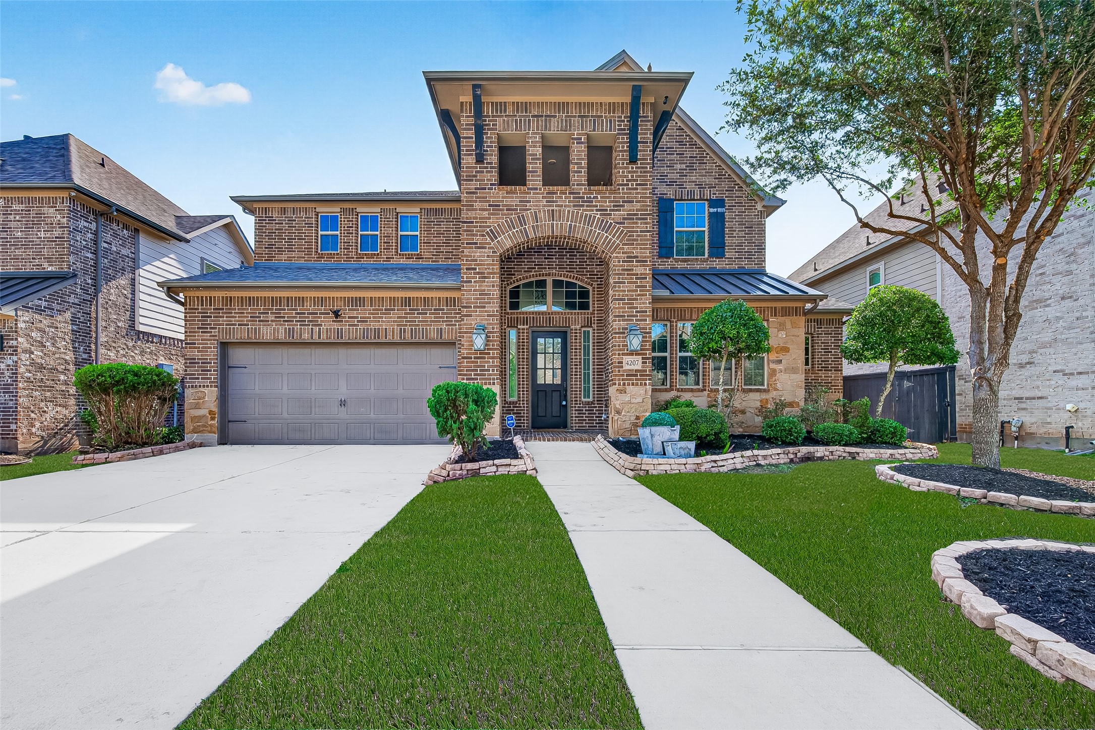 Listing photo 1