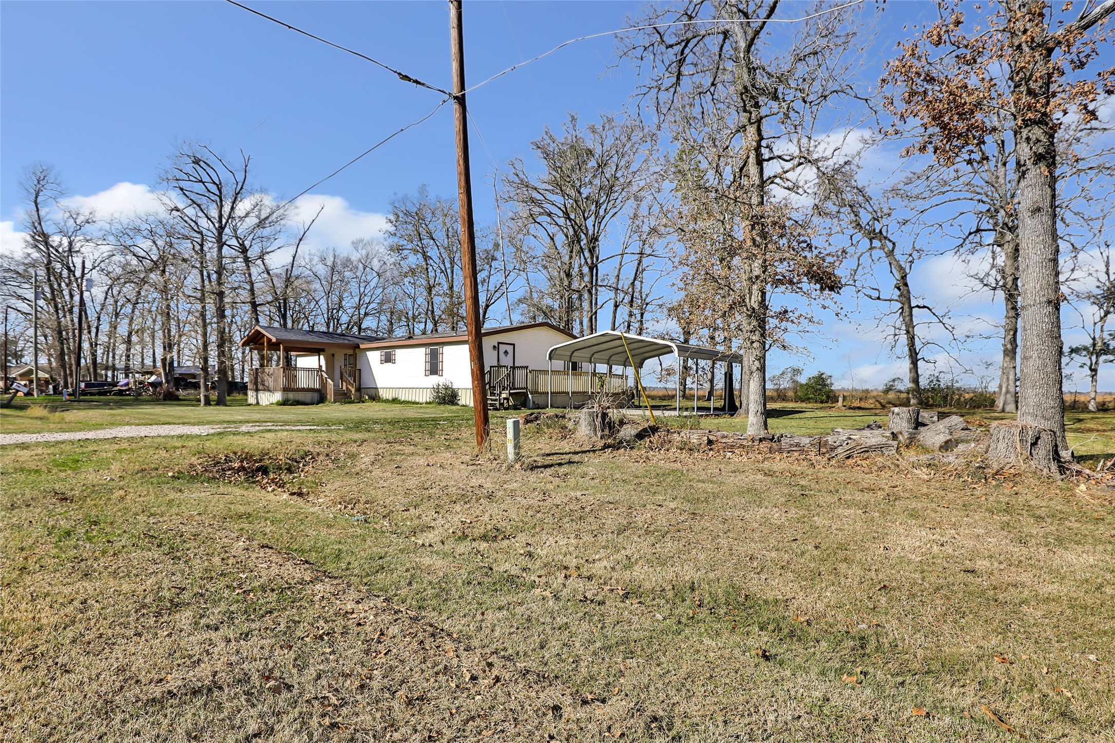 Listing photo 3