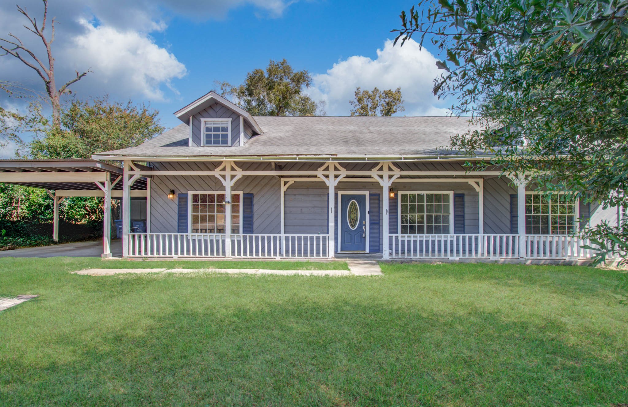 Listing photo 1