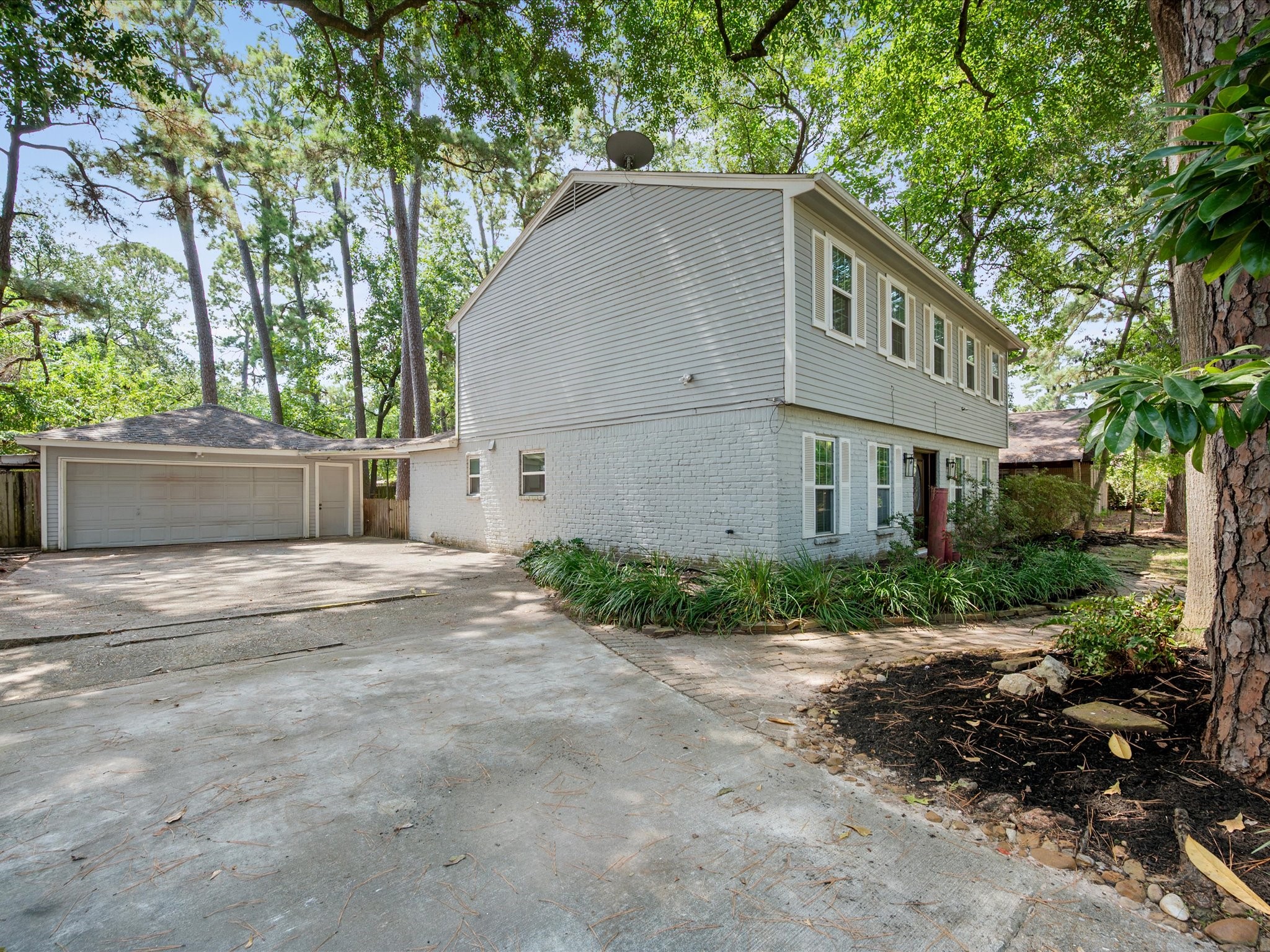 Listing photo 5