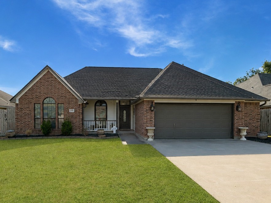 Listing photo 1