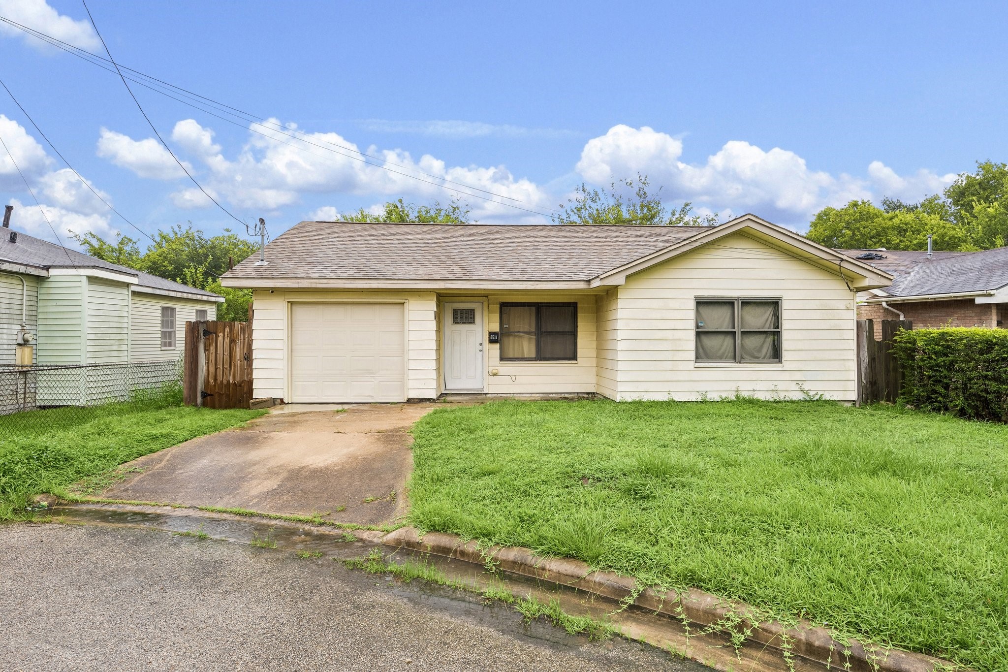 Listing photo 1