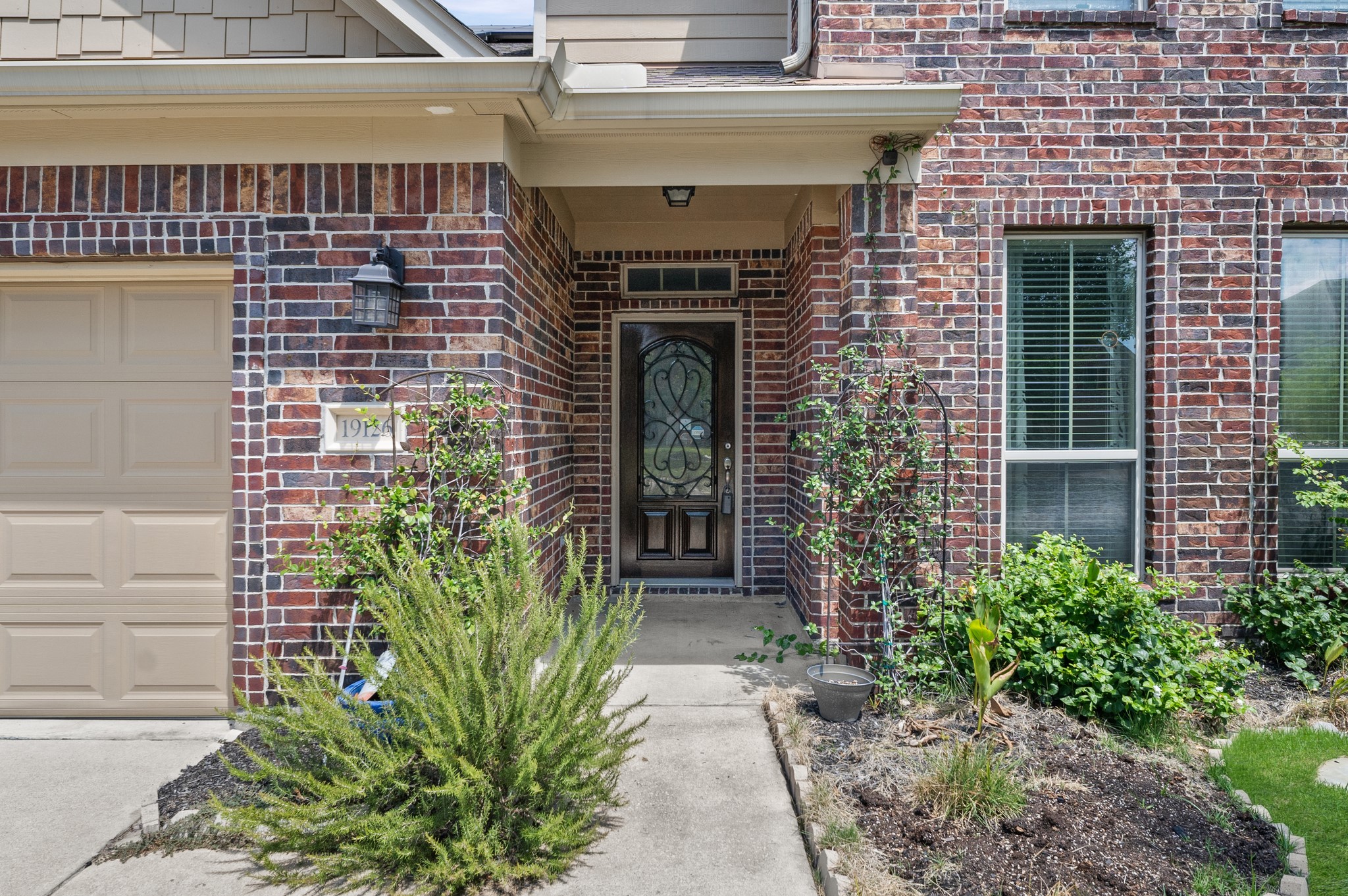 Listing photo 4