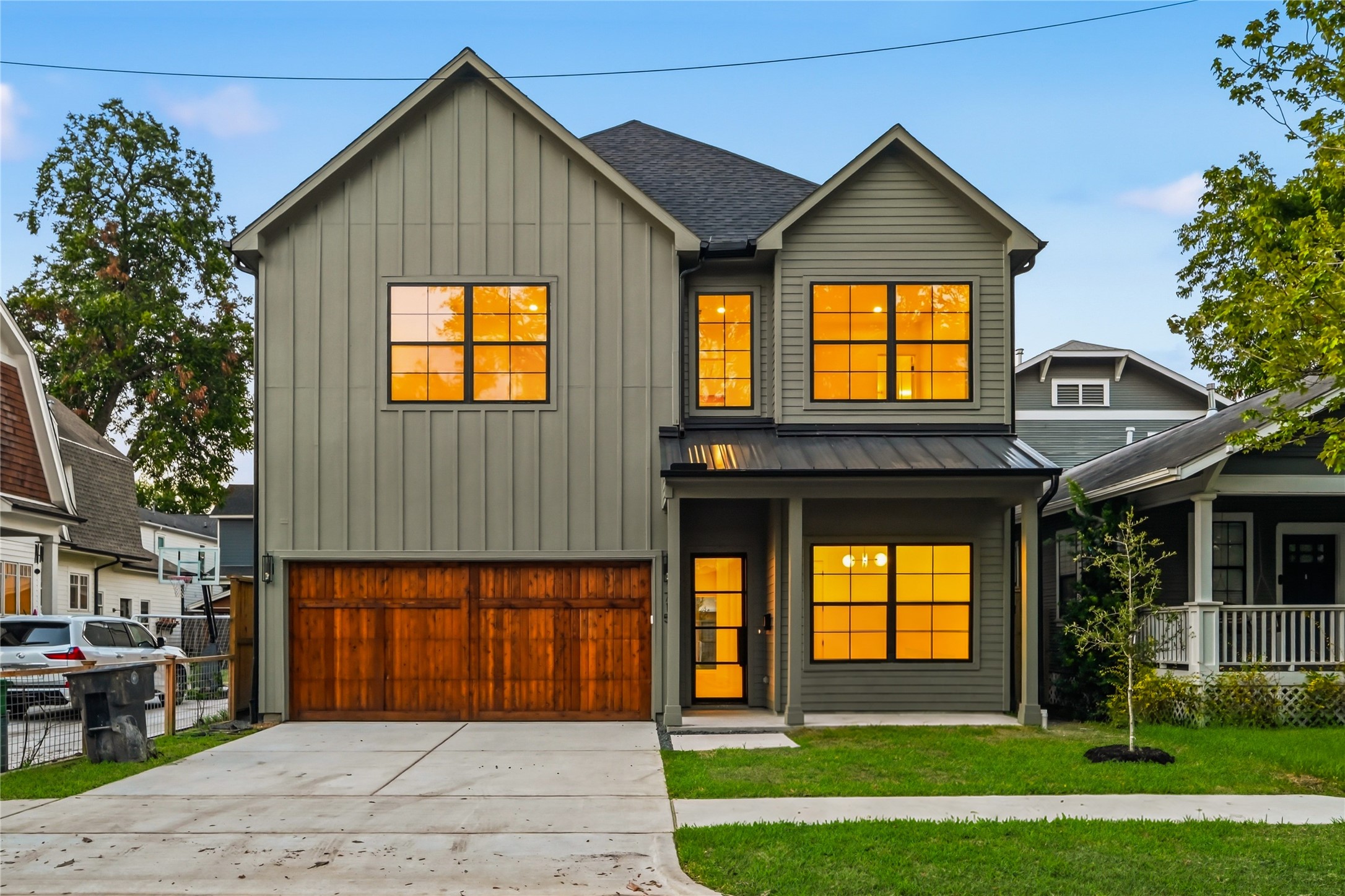 Listing photo 1