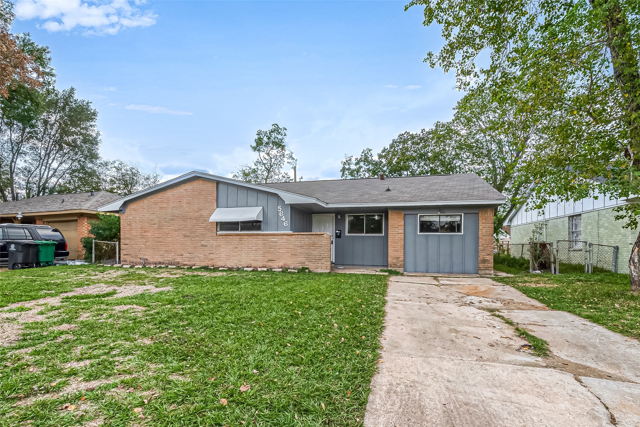 Listing photo 1