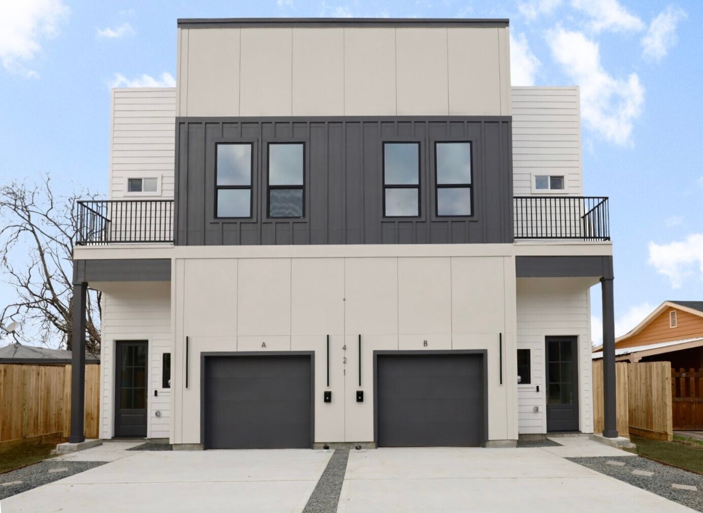 Listing photo 1