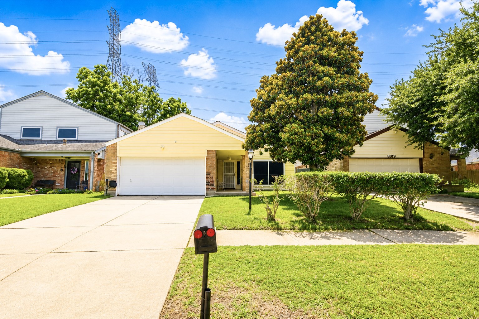 Listing photo 1